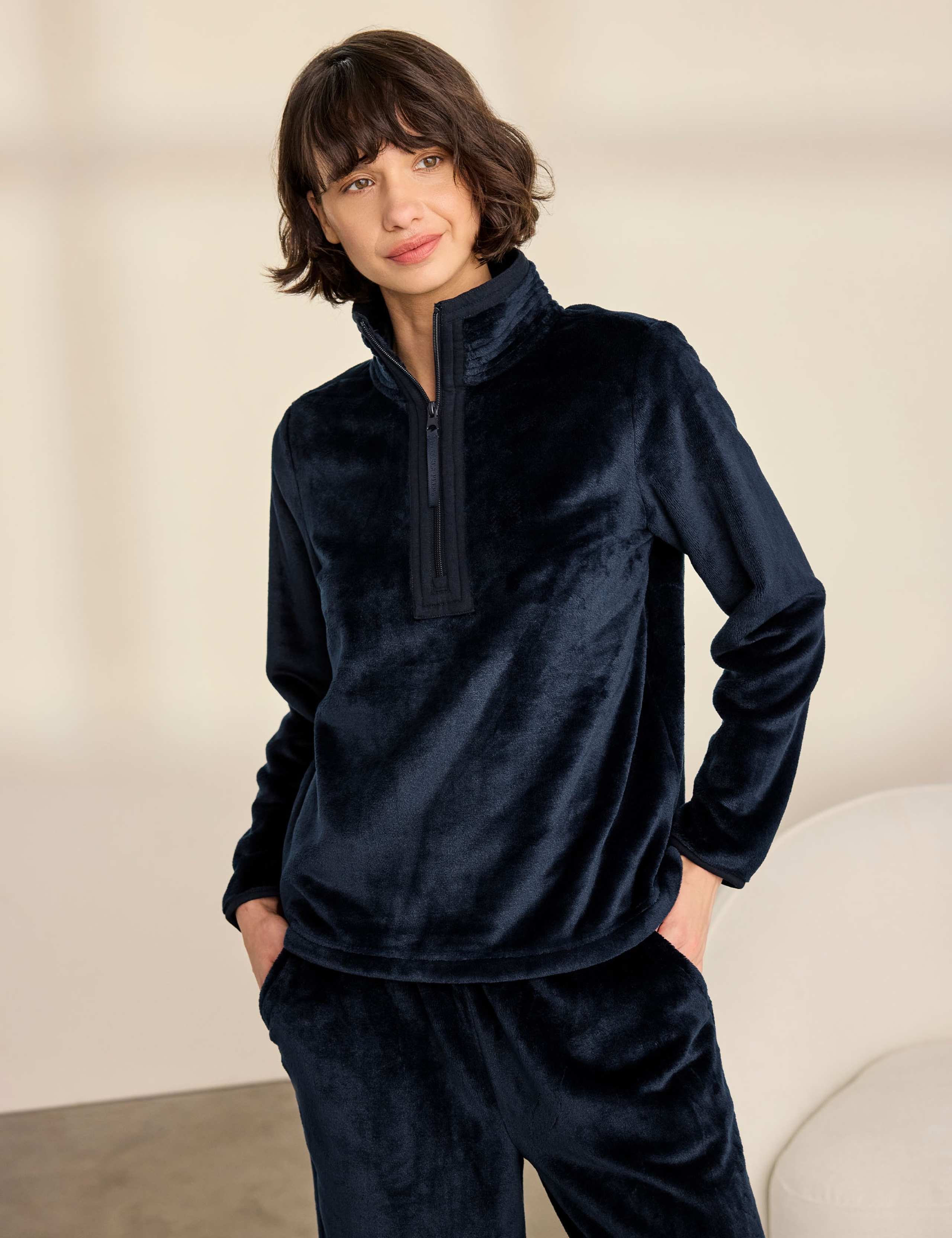 Fleece Zip Through Lounge Set 3 of 5