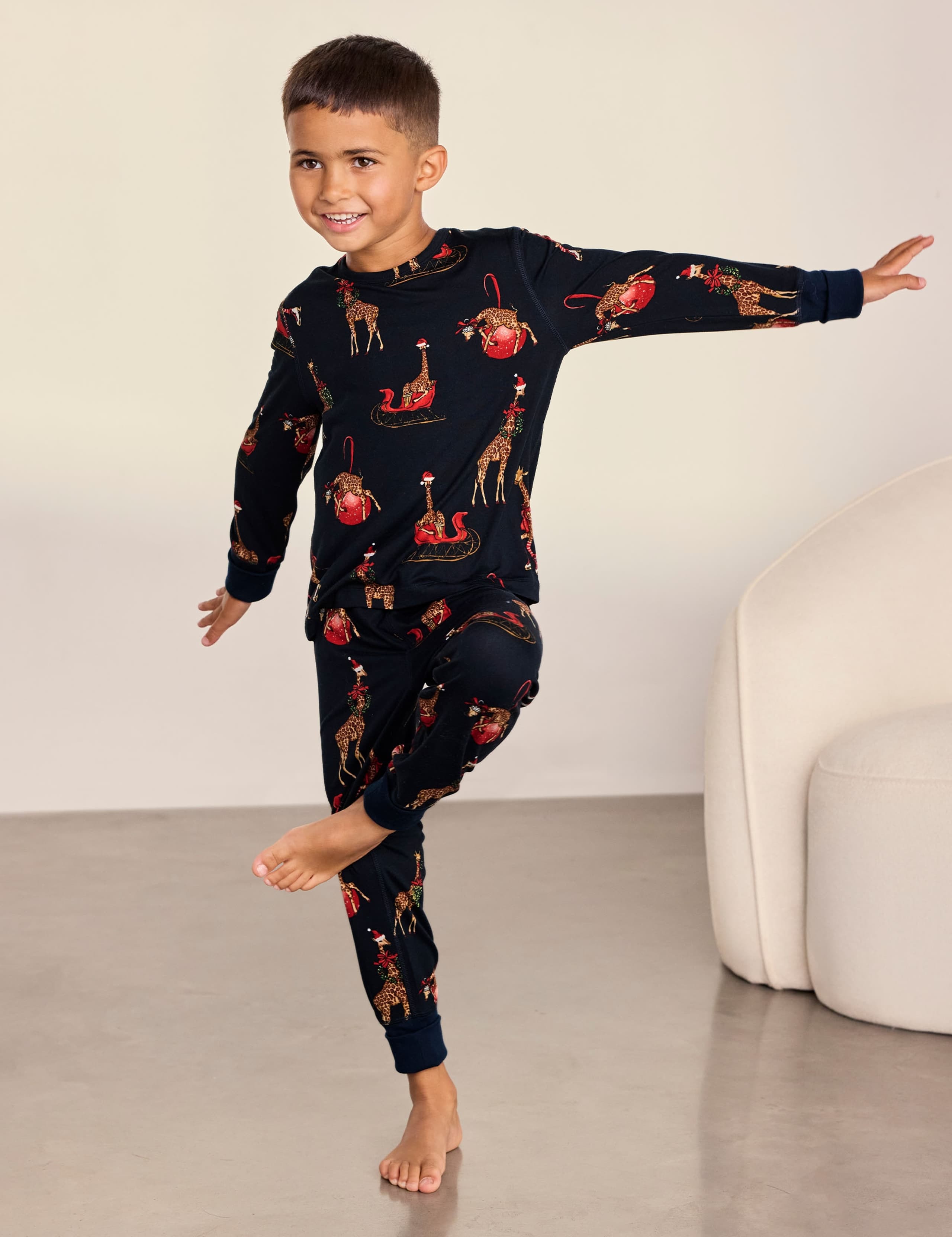 Family Christmas Giraffe Print
 Pyjama Set (6-16 Yrs) 3 of 9