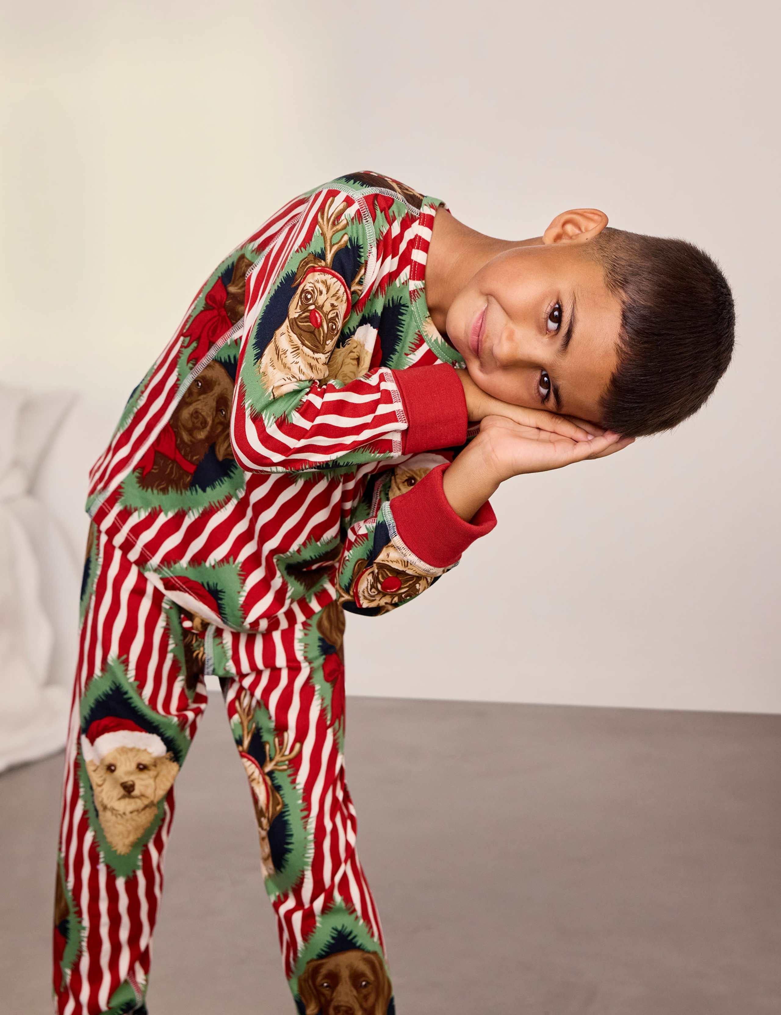 Family Christmas Dog Print
Pyjama Set (6-16 Yrs) 8 of 9