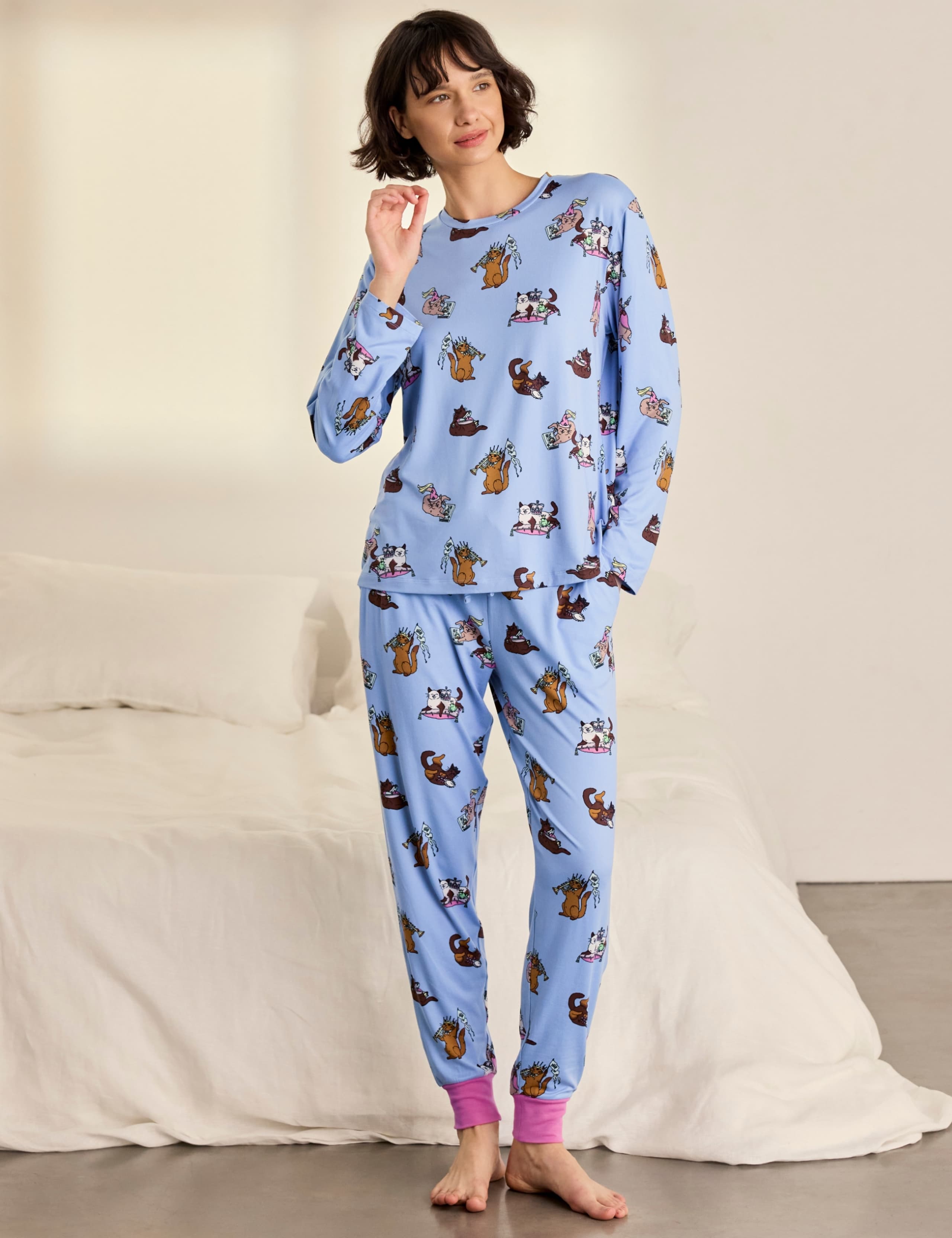Fairytale Cats Long Button Up Pyjama Set 2 of 7