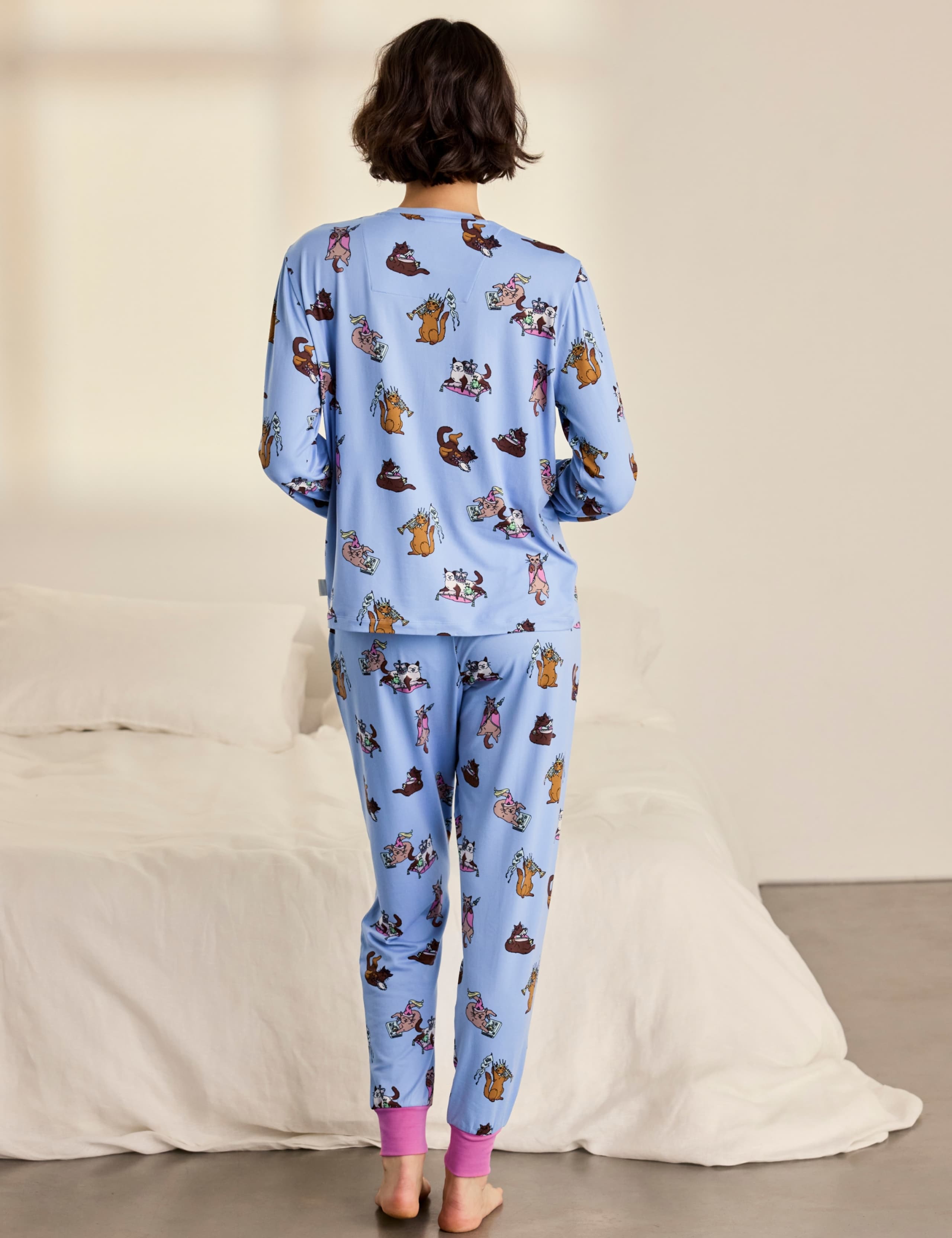 Fairytale Cats Long Button Up Pyjama Set 6 of 7