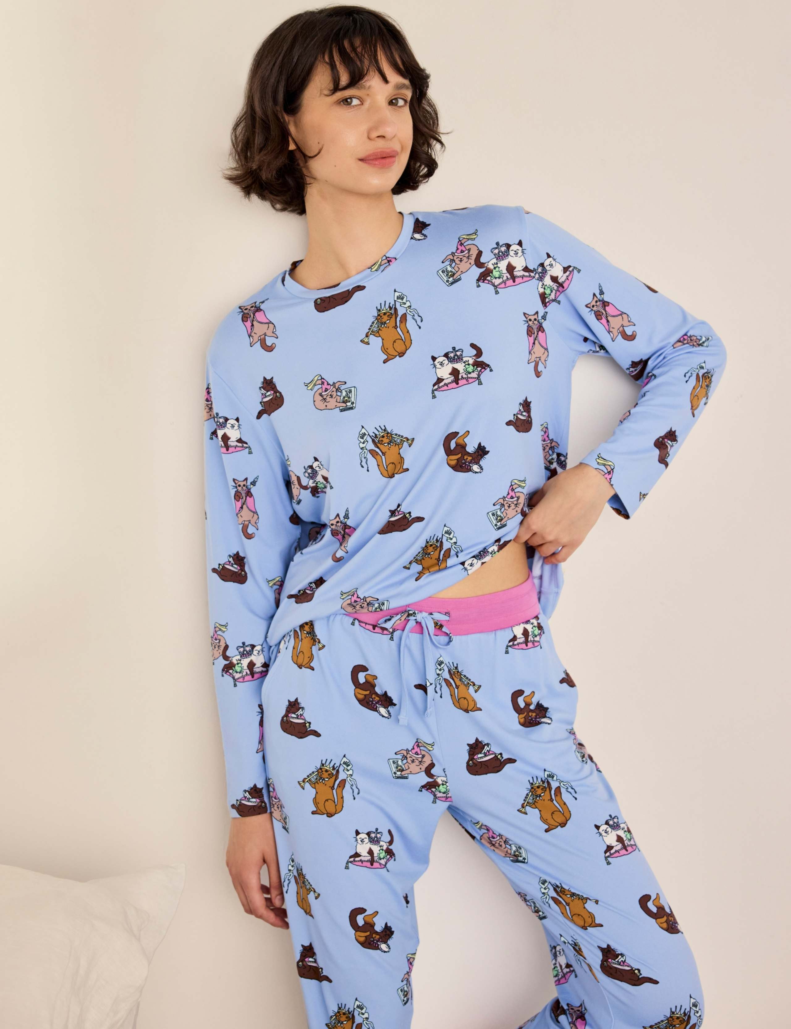 Fairytale Cats Long Button Up Pyjama Set 7 of 7