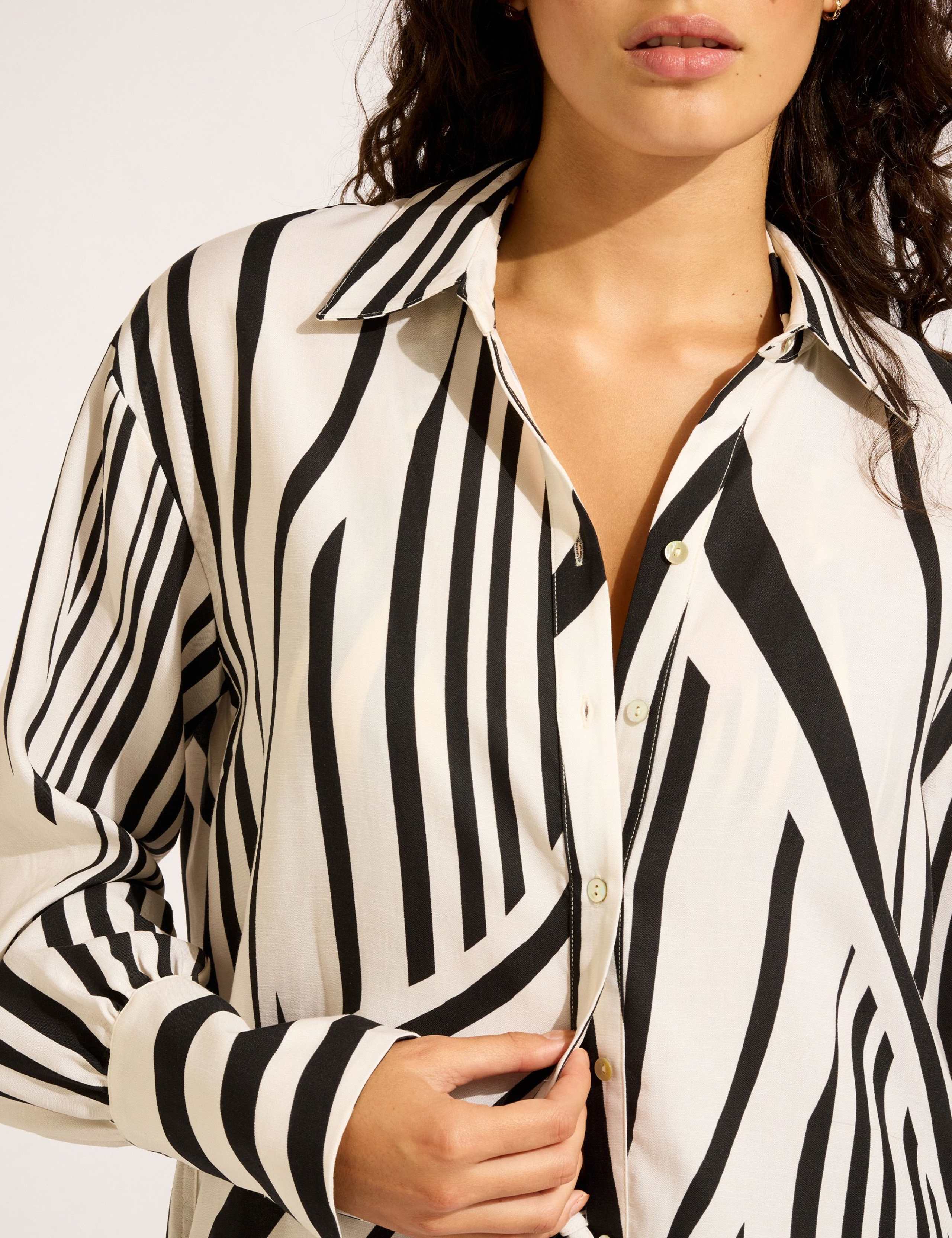 Lyocell Rich Striped Beach Shirt 4 of 4