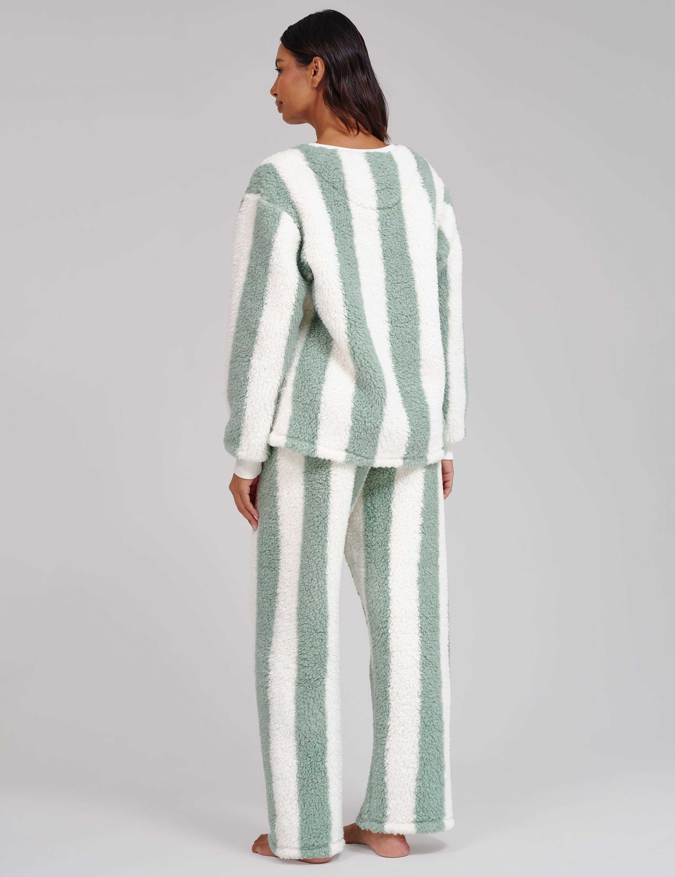 Striped Fleece Lounge Set 3 of 4