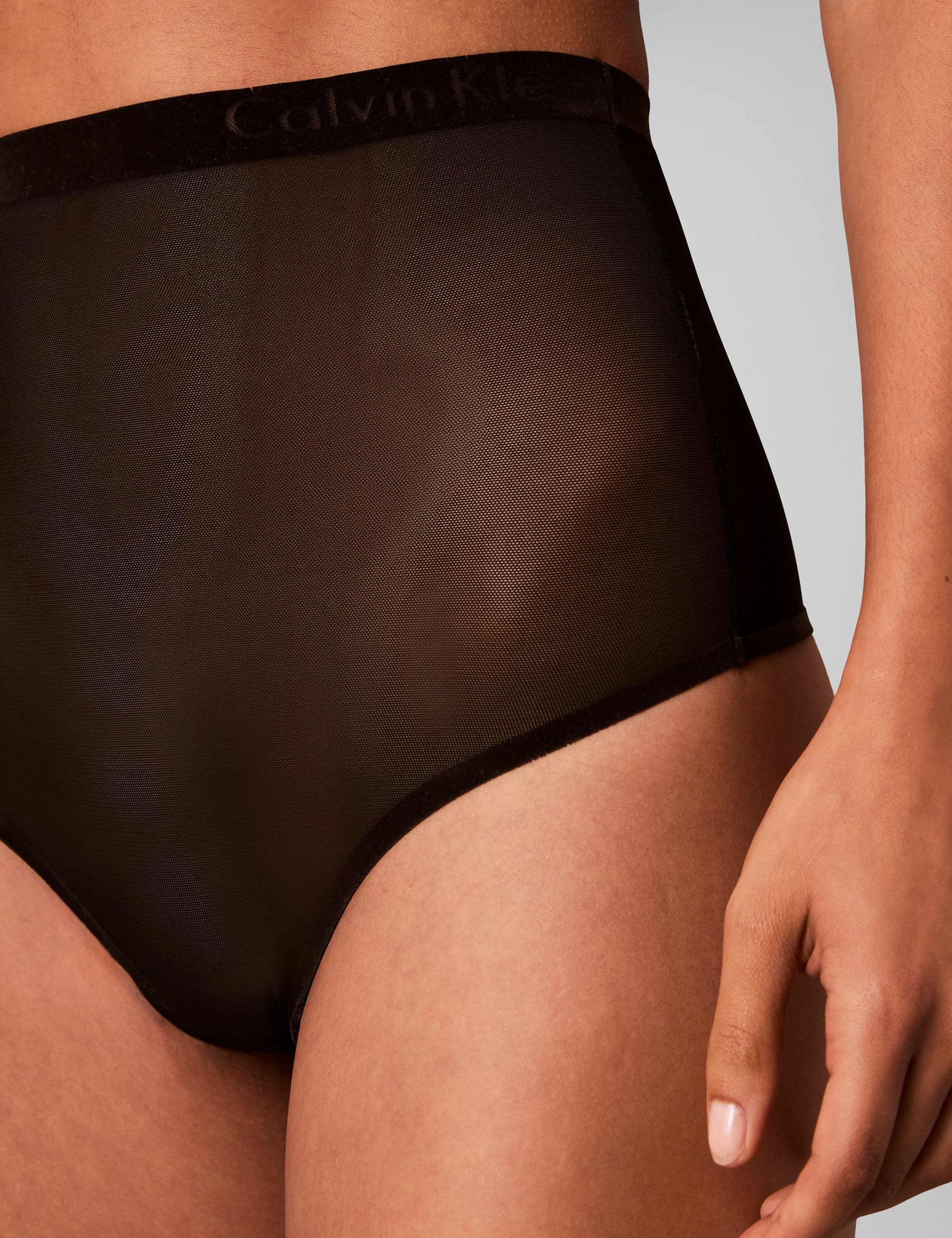 Minimalist Mesh Sculpted Thong 6 of 6