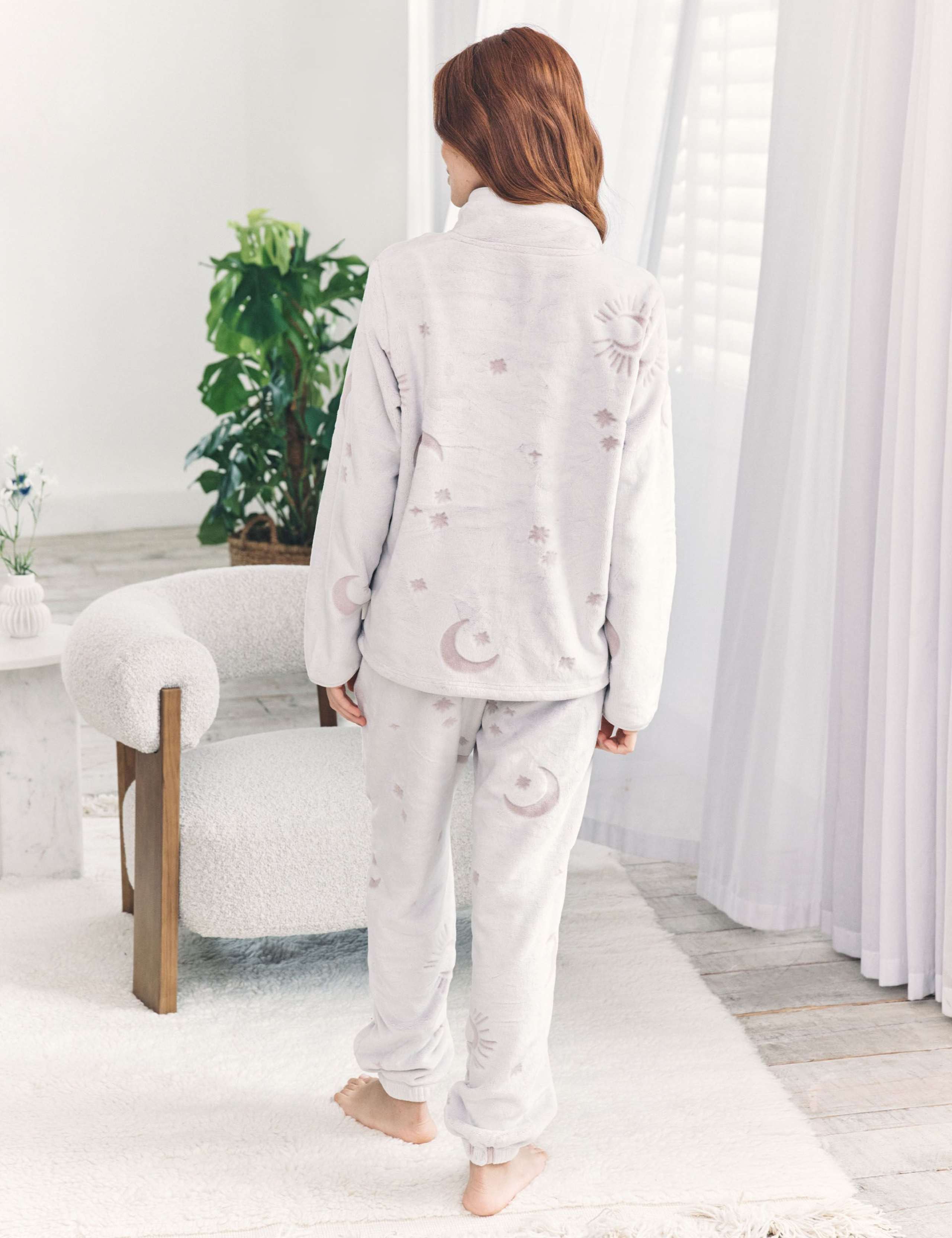 Fleece Cosmic Constellations Lounge Set 3 of 7