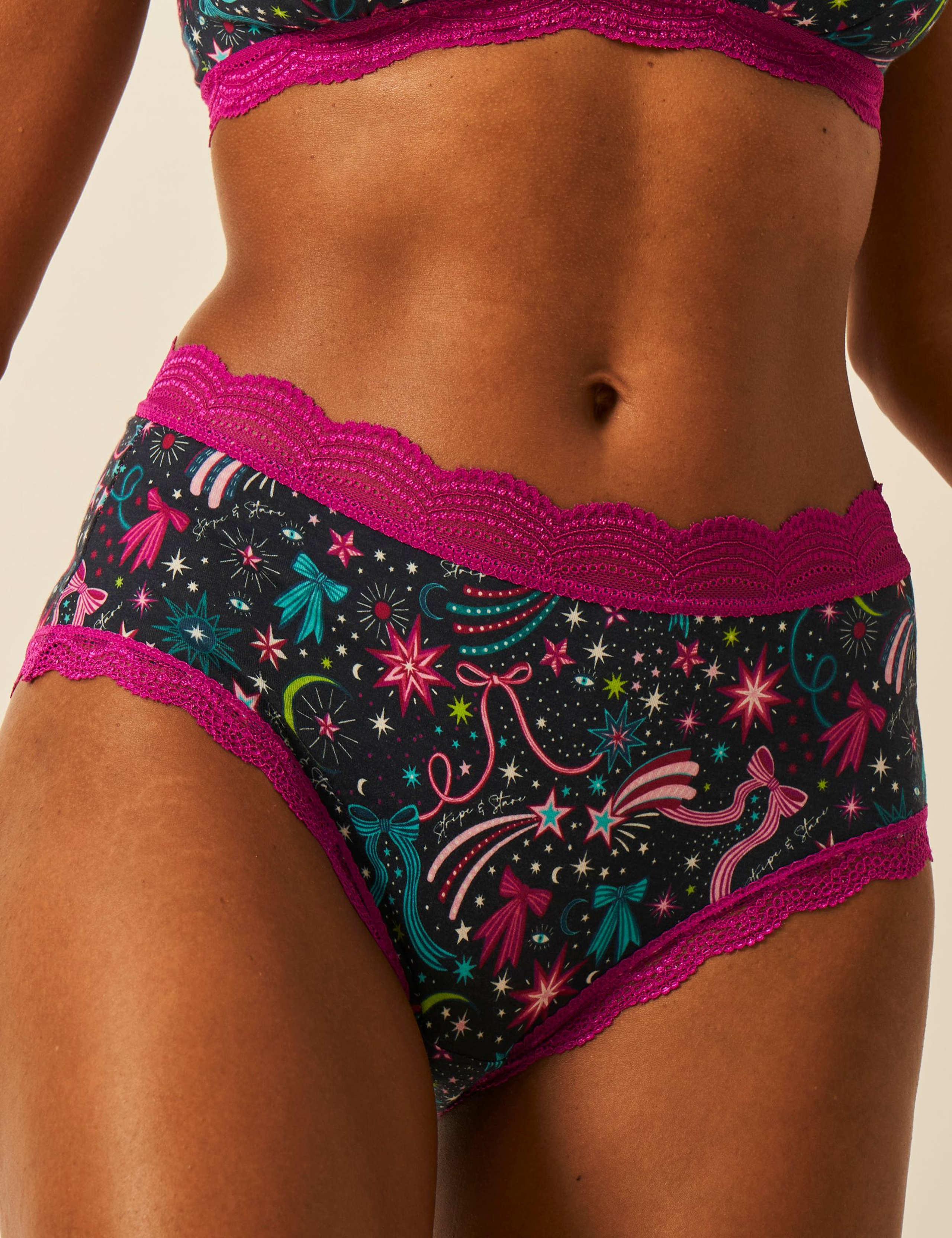 4pk Printed Full Briefs 3 of 4