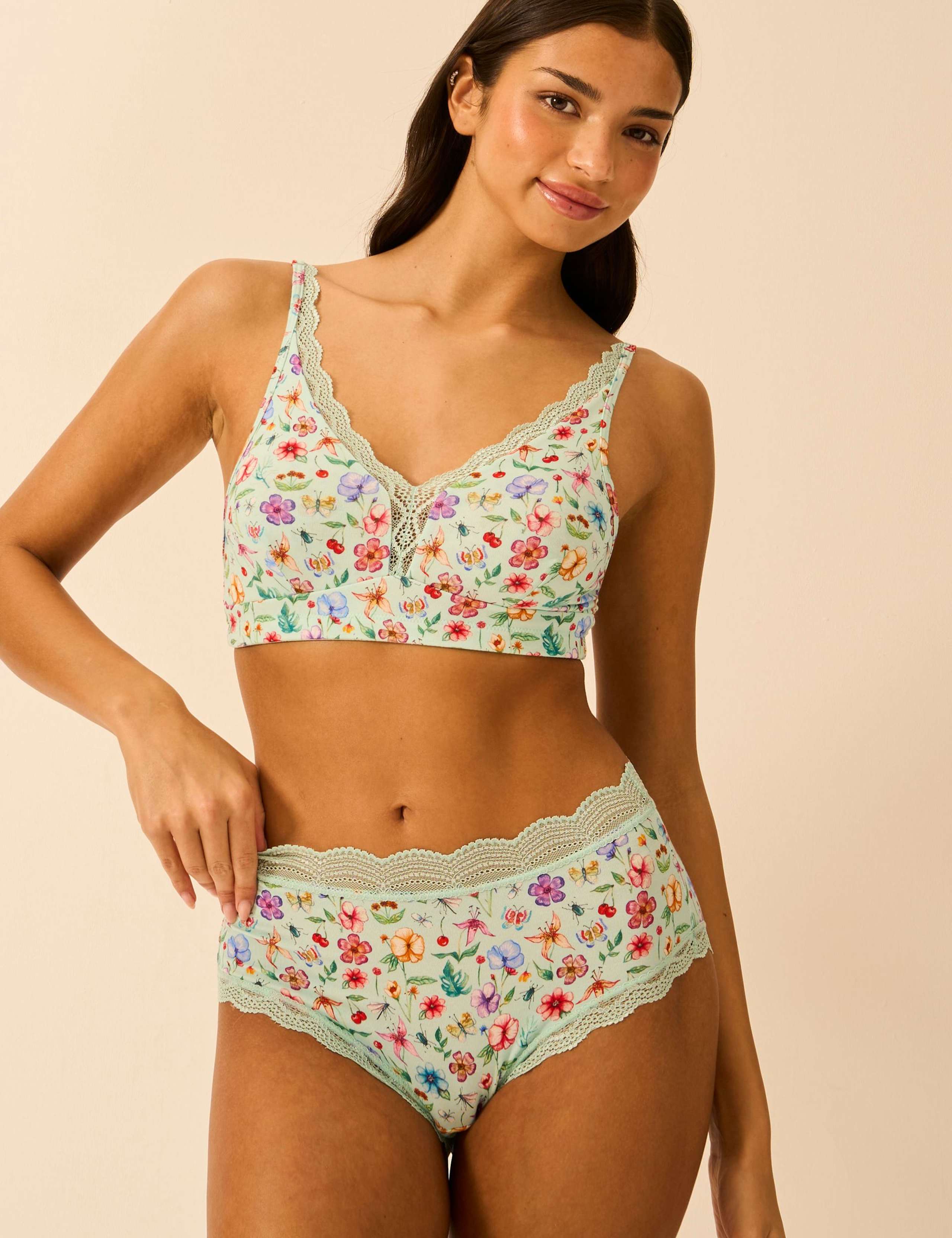 4 Pack Floral Full Briefs 2 of 3