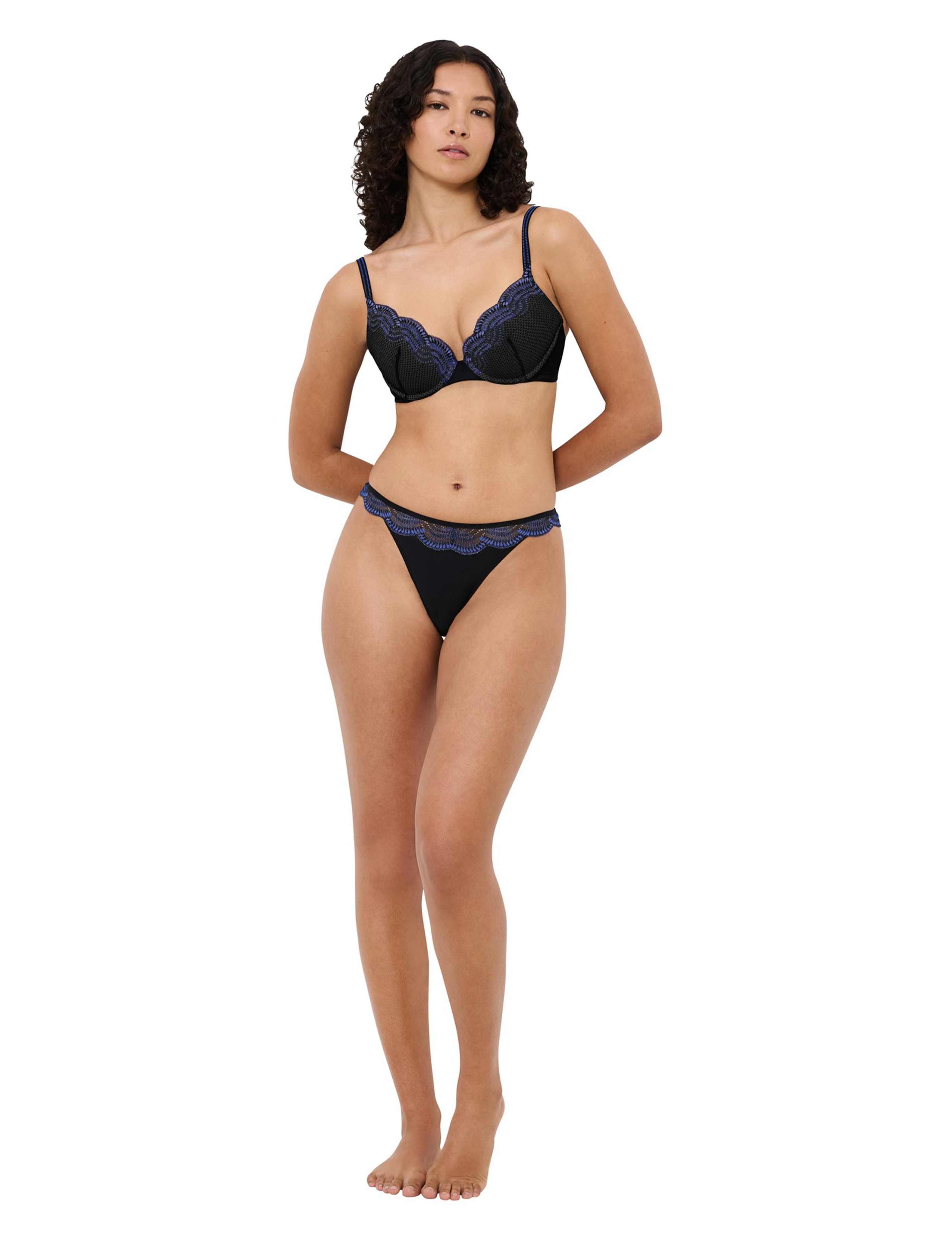 Comfort Glam Lace Thong 1 of 5