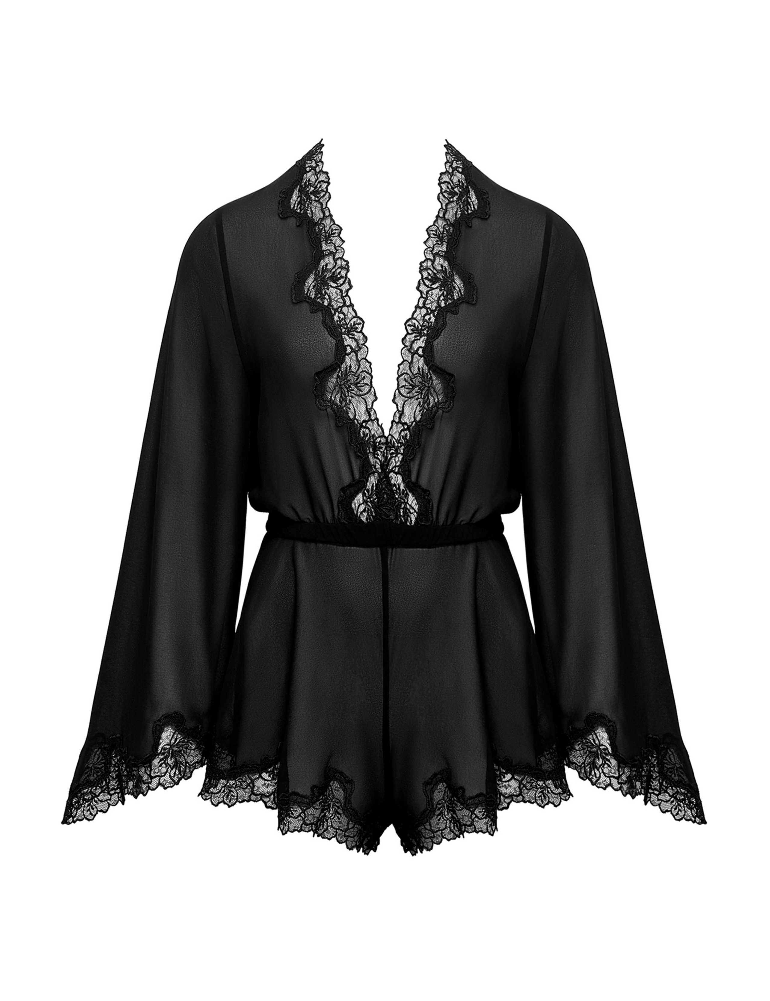 Julianne Teddy 2 of 5