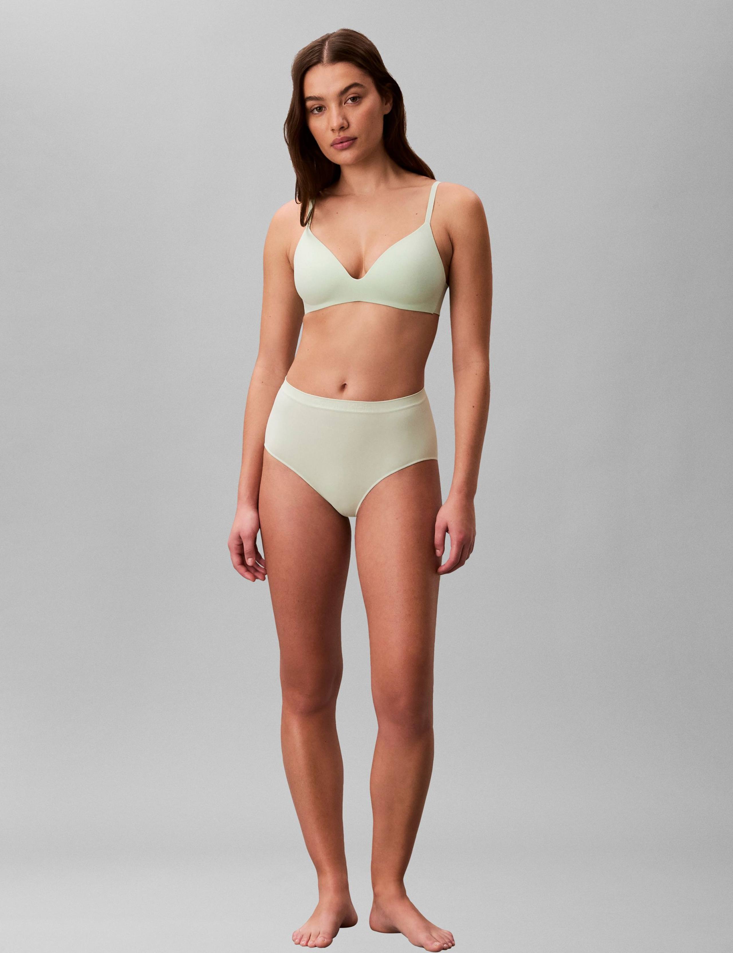 Perfectly Fit Non Wired T-Shirt Bra (A-DD) 1 of 5