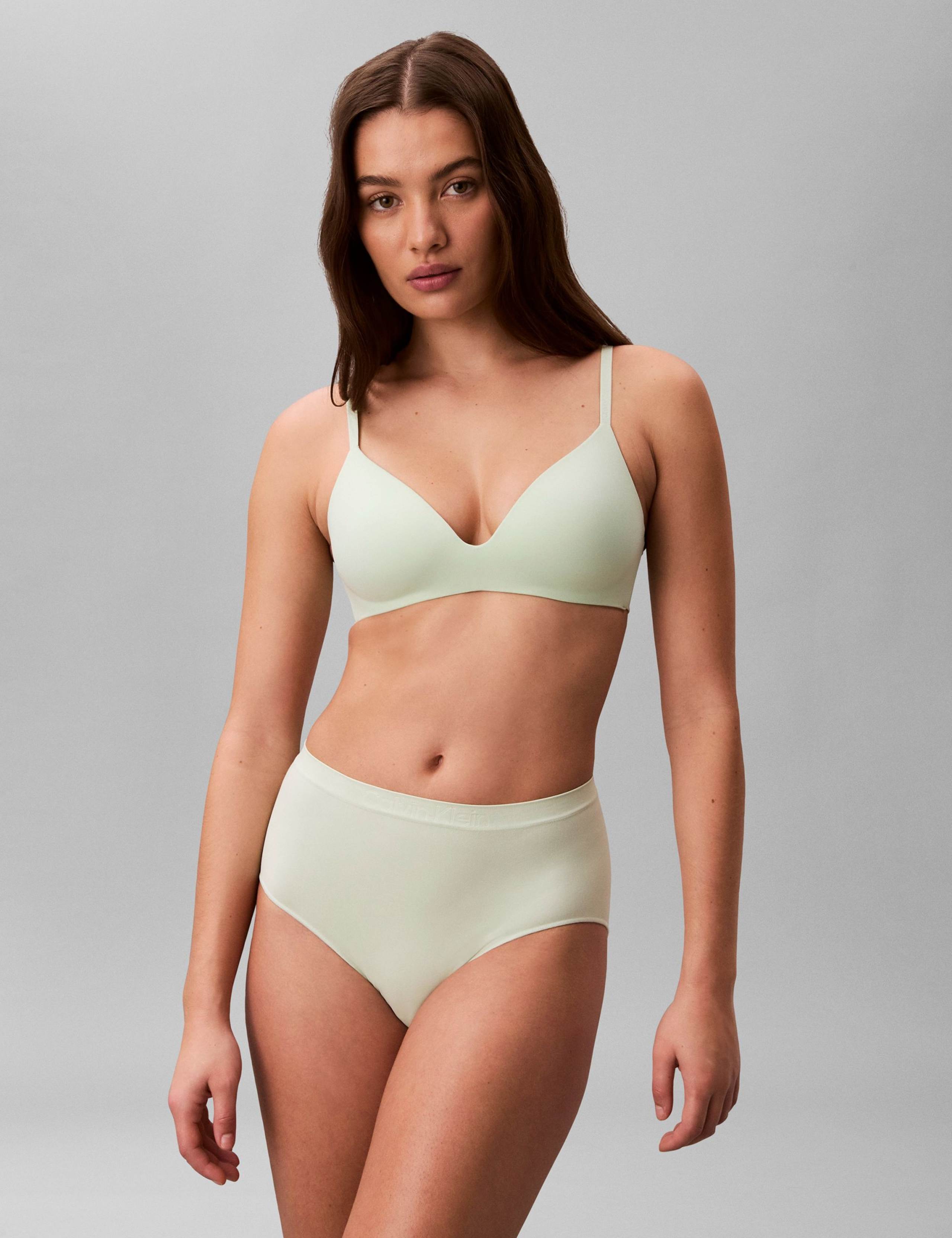 Perfectly Fit Non Wired T-Shirt Bra (A-DD) 2 of 5