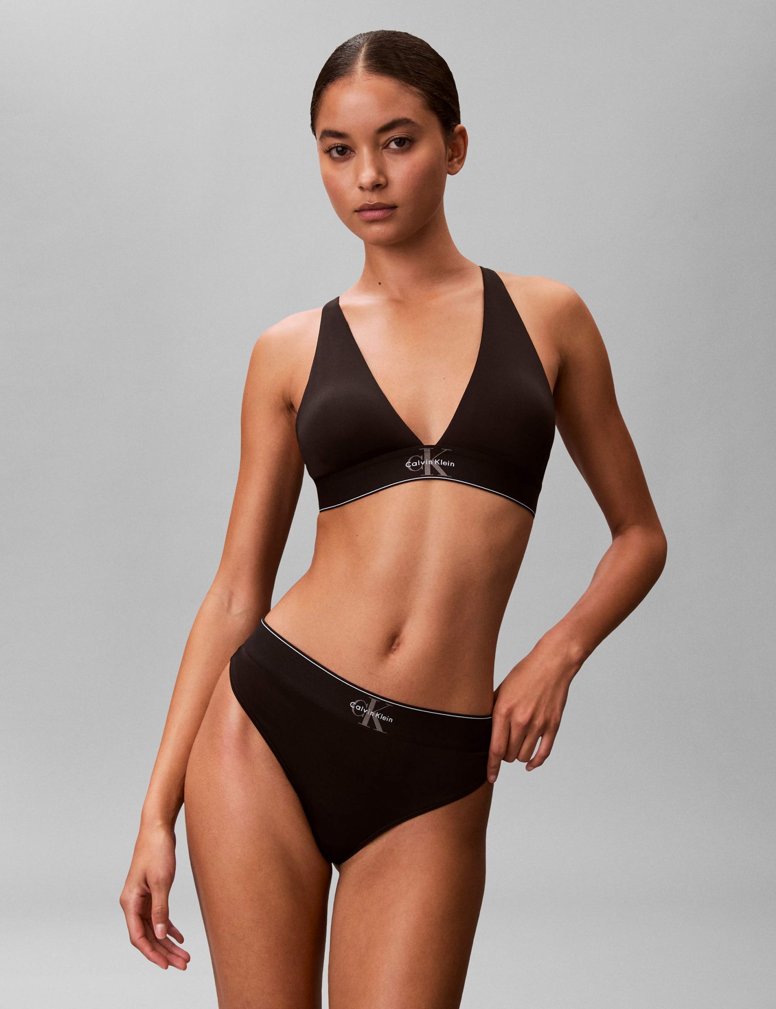 High Waisted Thong 3 of 6