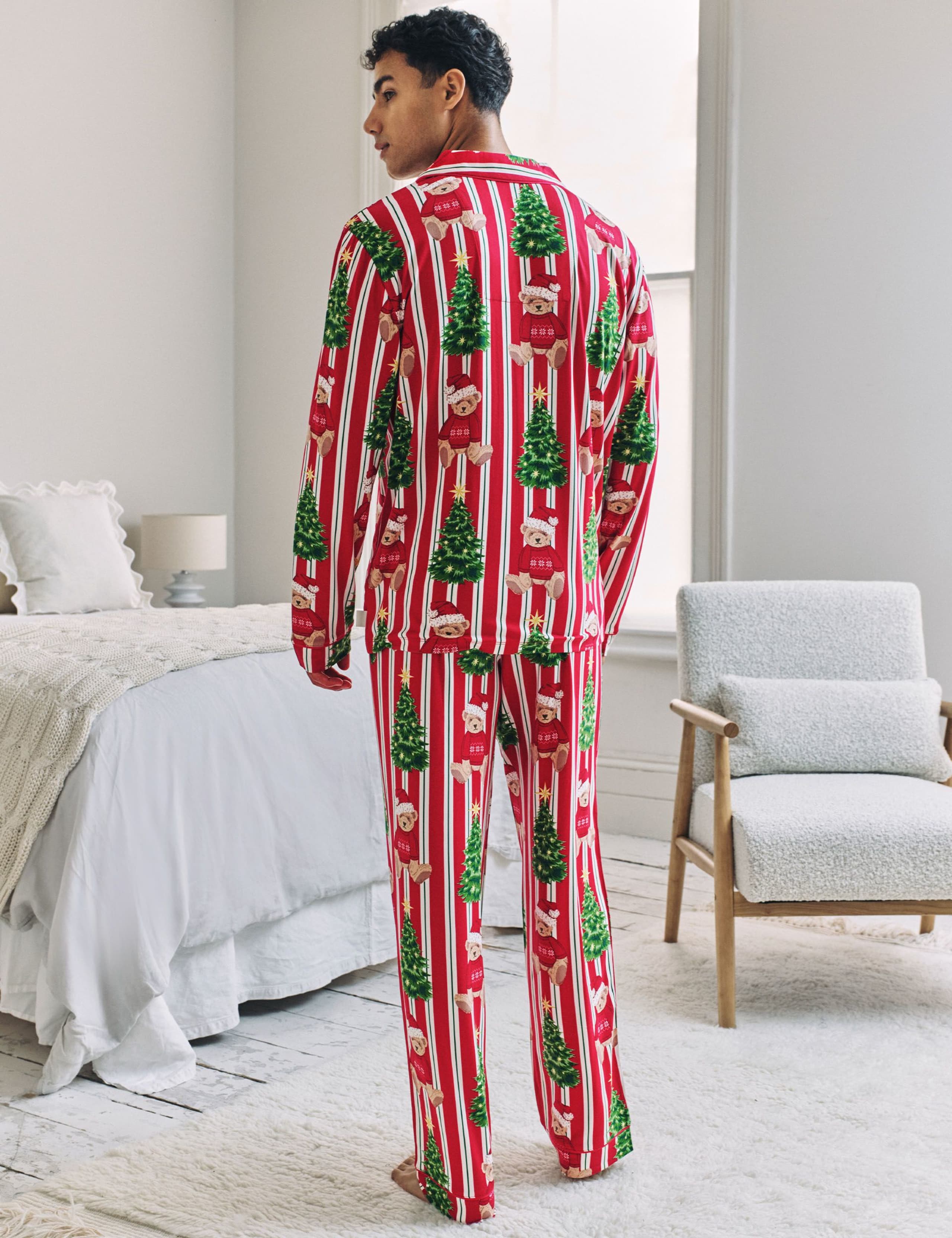 Bear Print Family Christmas Pyjama Set 3 of 7