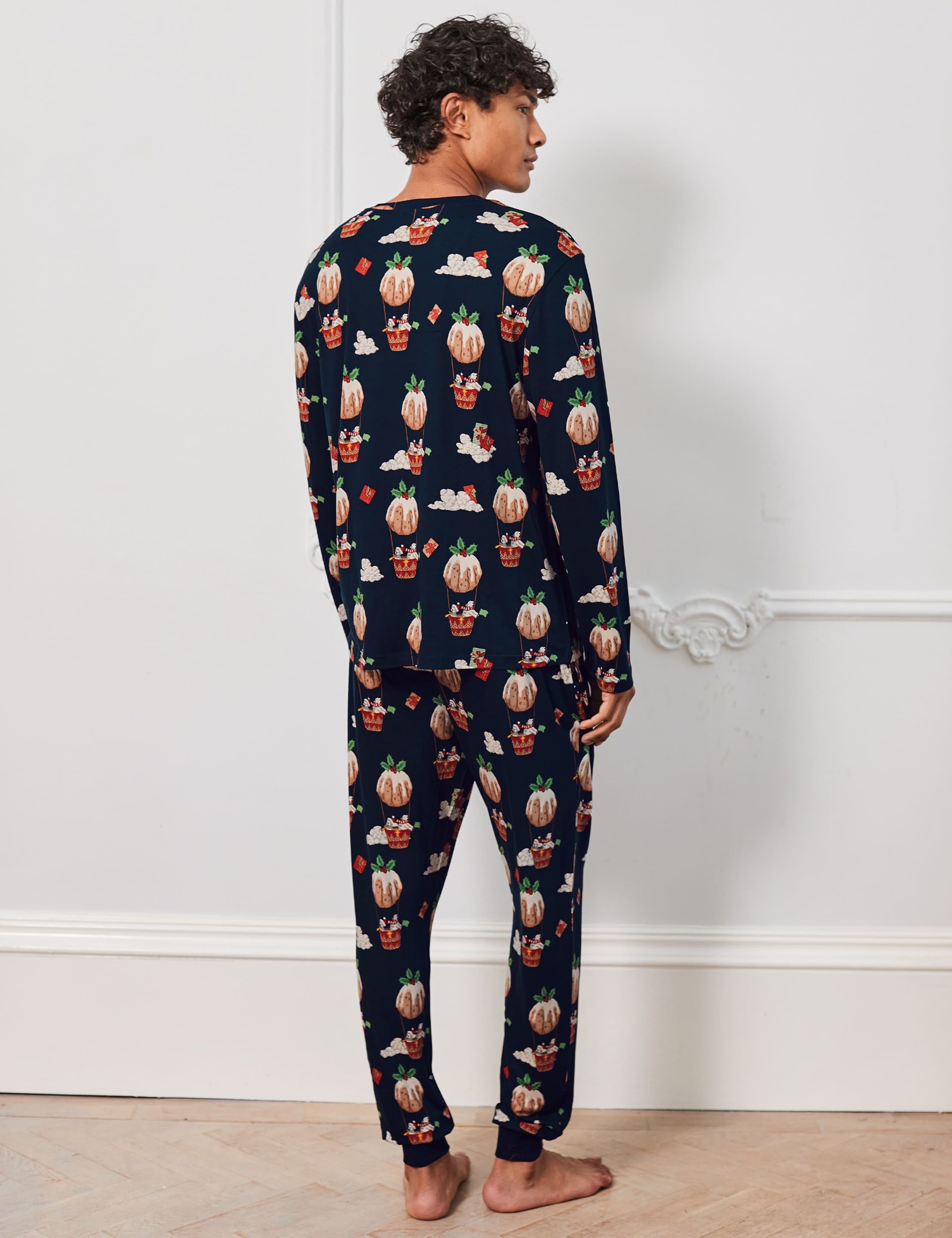 Christmas Pyjama Set 2 of 6