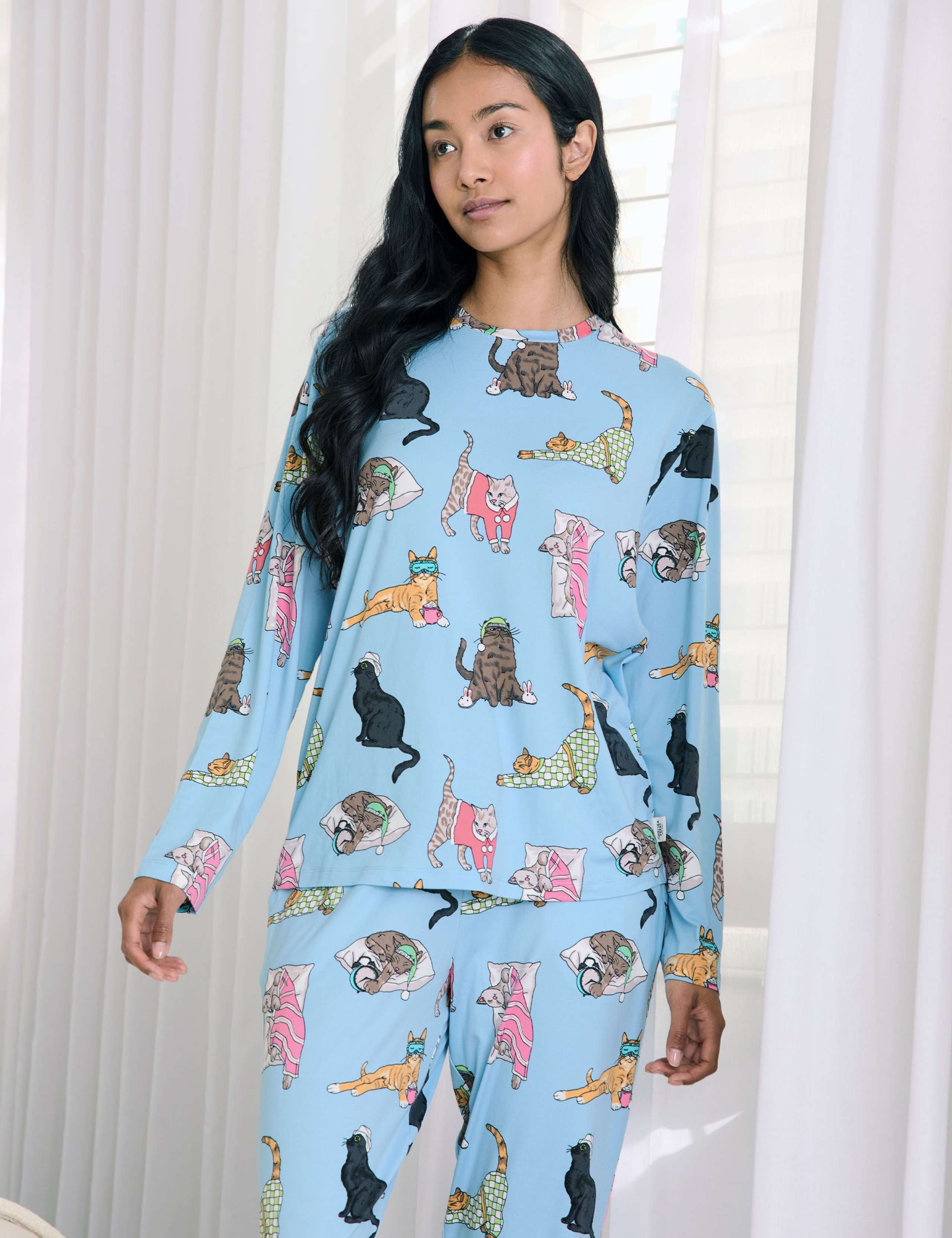 Sleepy Cat Print Pyjama Set 5 of 6
