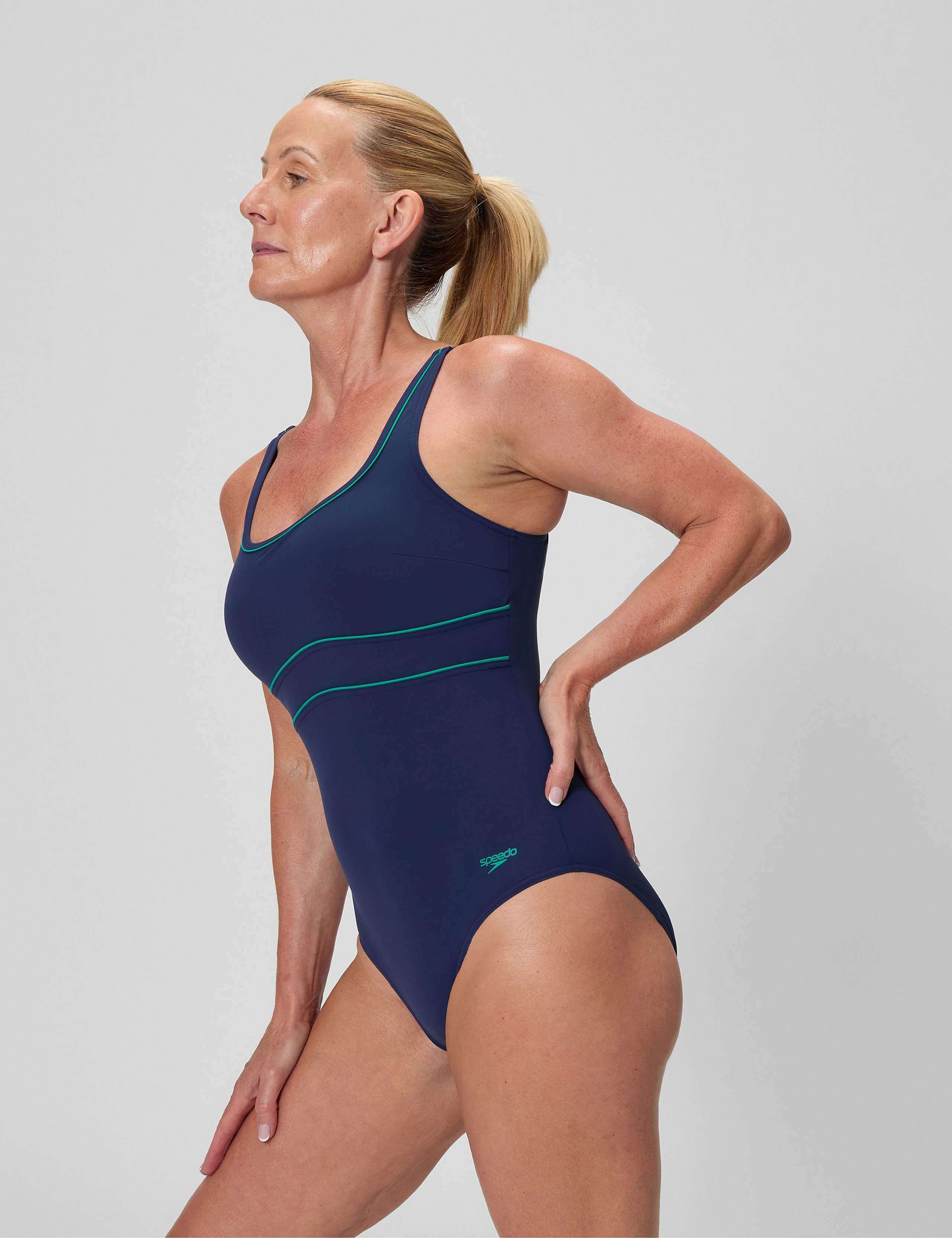 Speedo Solid Contour Eclipse One Piece 1 of 2