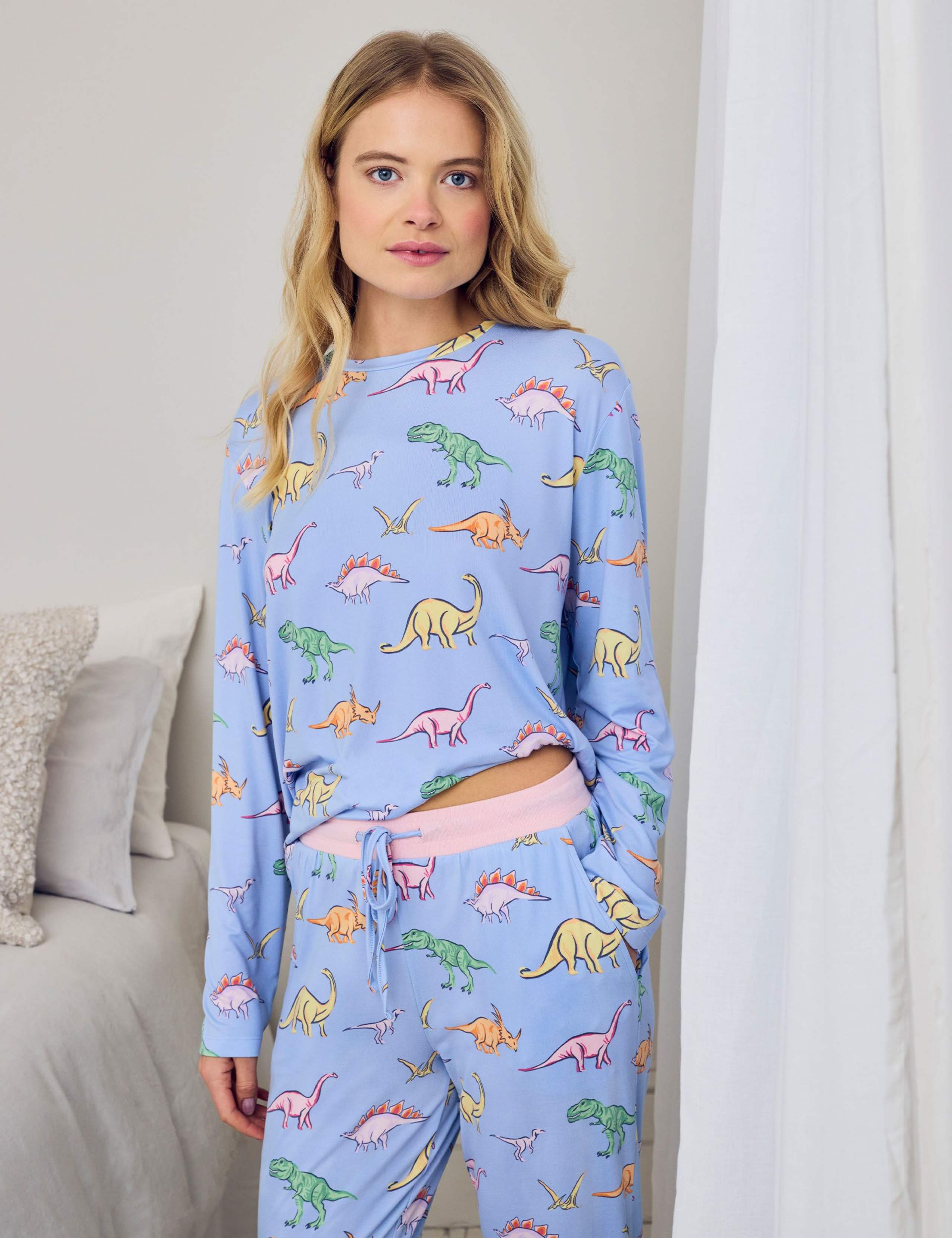 Crew Neck Printed Pyjama Set 3 of 5