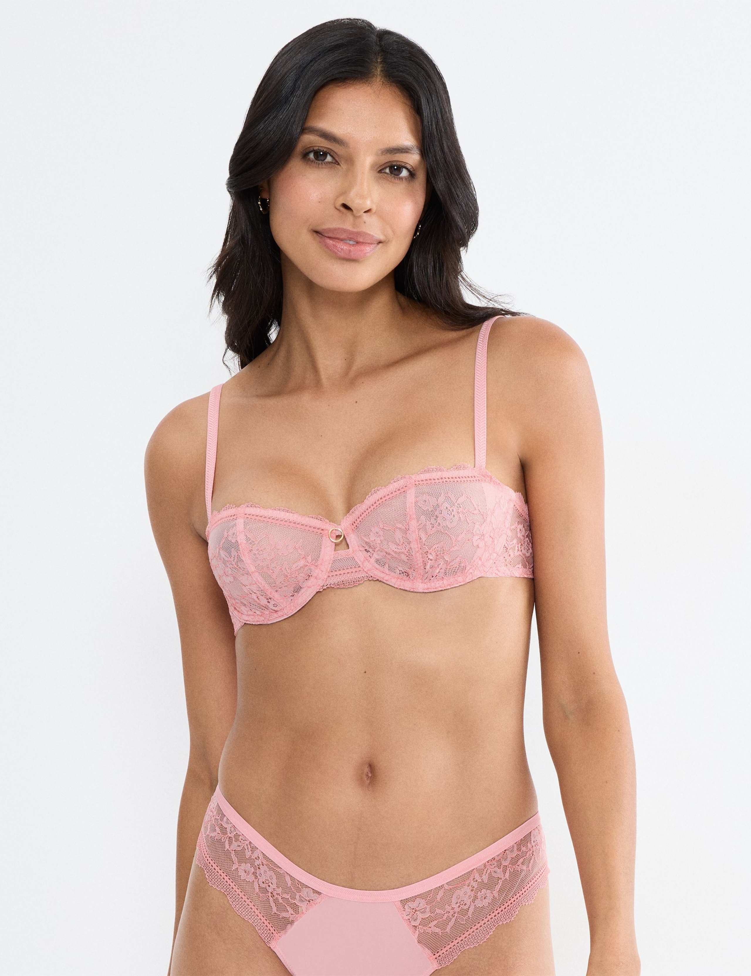 Comfort Allure Lace Wired Push-Up Bra (B-DD) 1 of 5