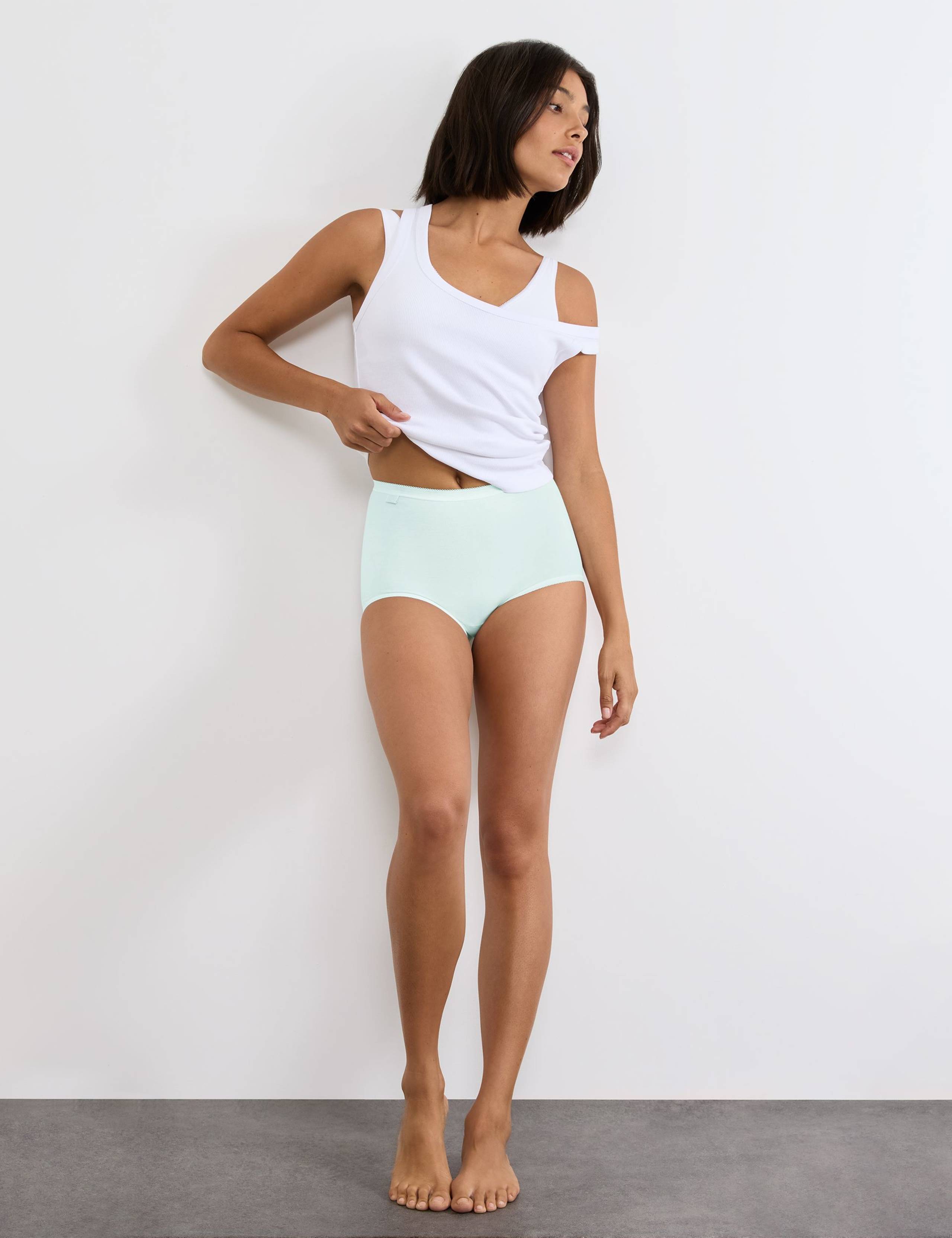 3 Pack Basic+ Cotton Rich Briefs 1 of 5