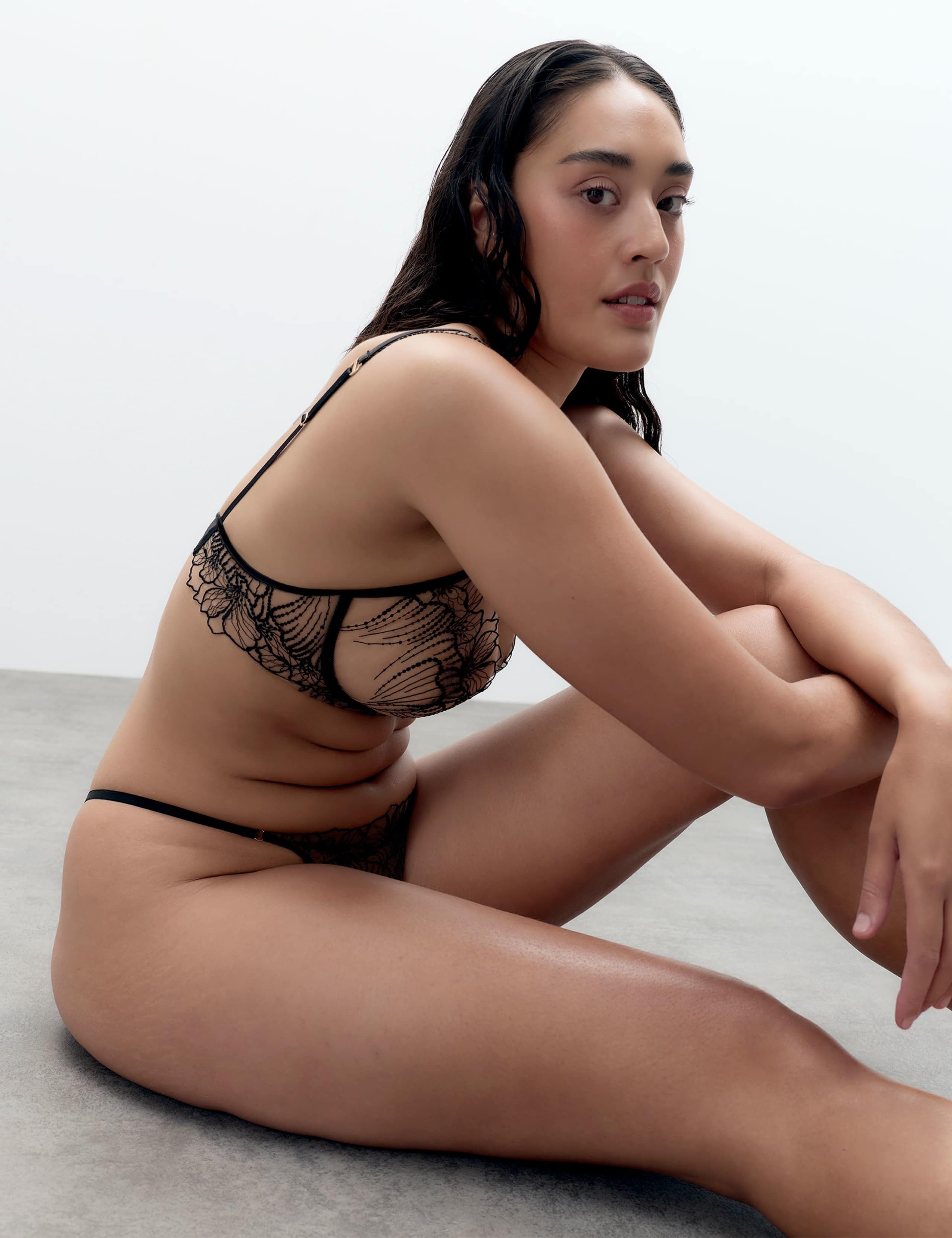 Amarosa Floral Embroidery Thong 5 of 5