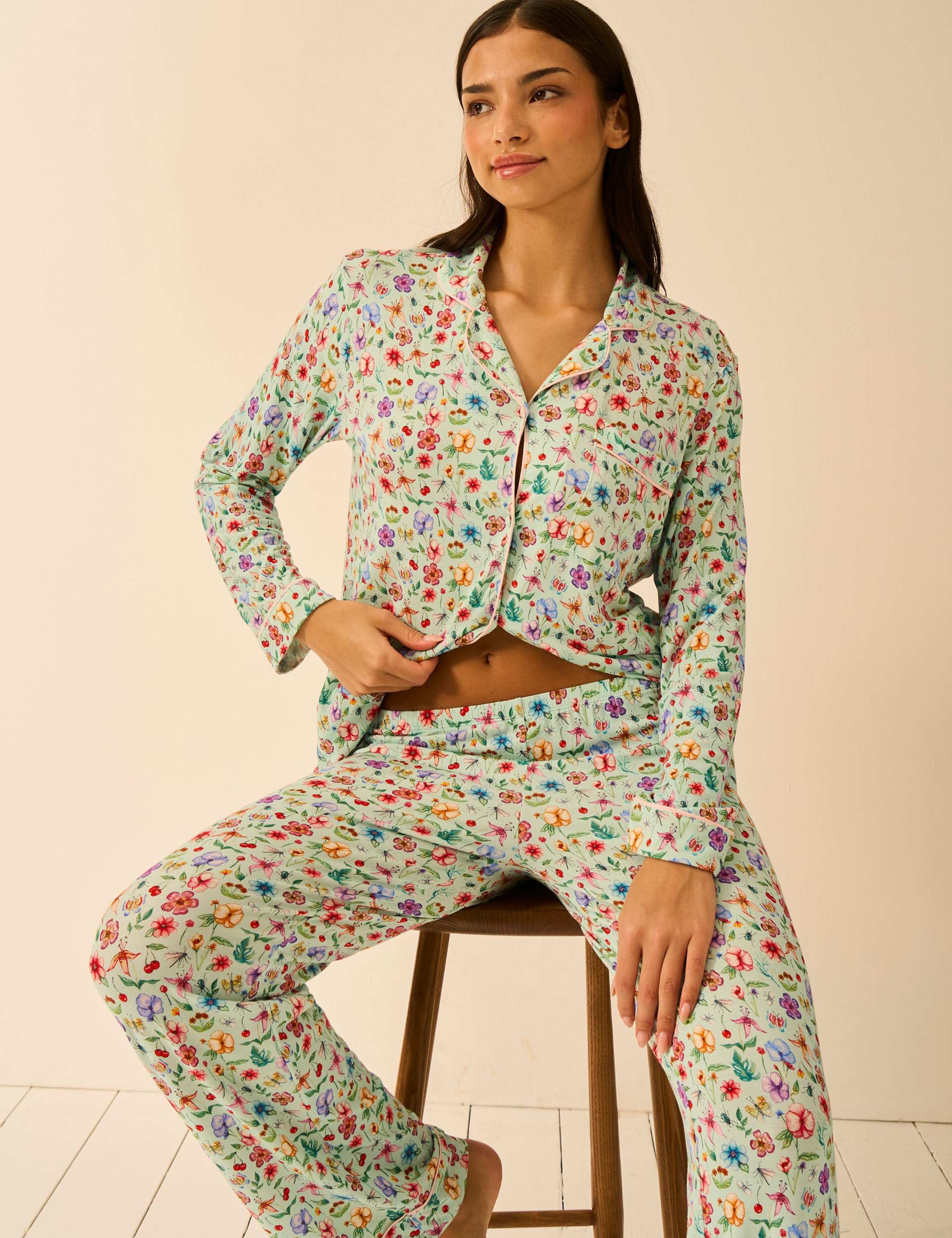 Modal Rich Floral Revere Pyjama Set 2 of 5