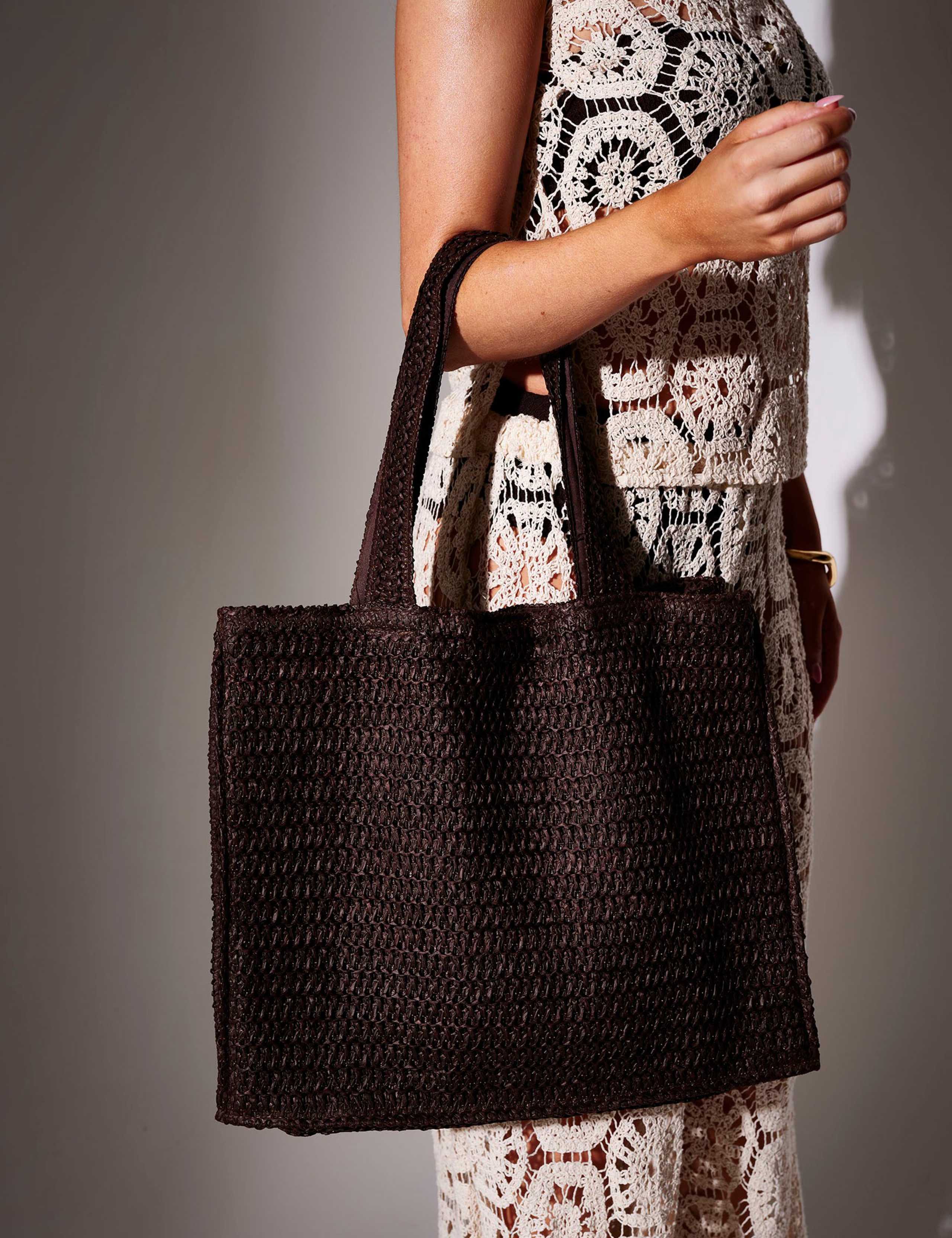 Straw Tote Bag 3 of 4