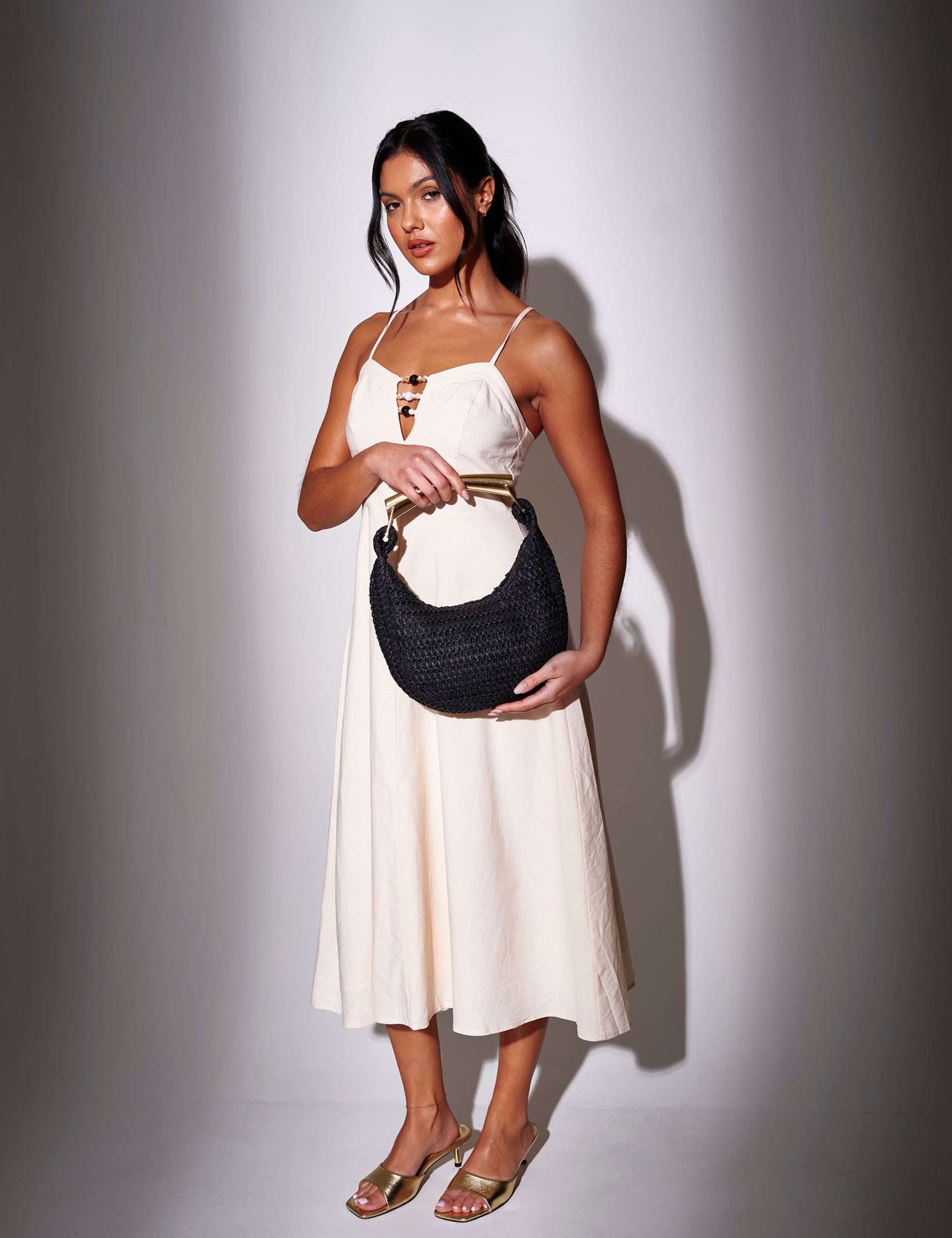 Straw Woven Grab Bag 2 of 4