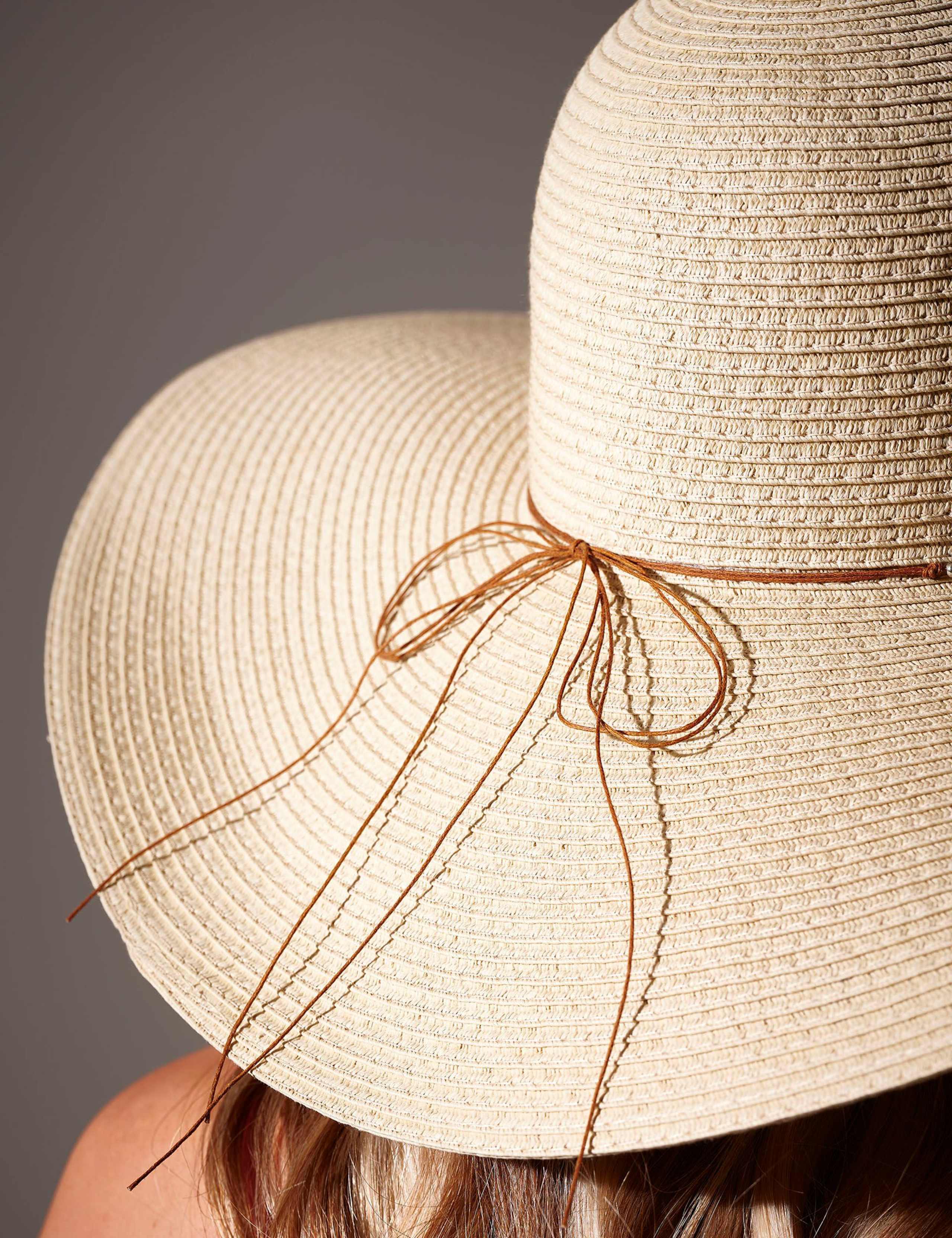 Straw Shell Trim Wide Brim Floppy Hat 2 of 4