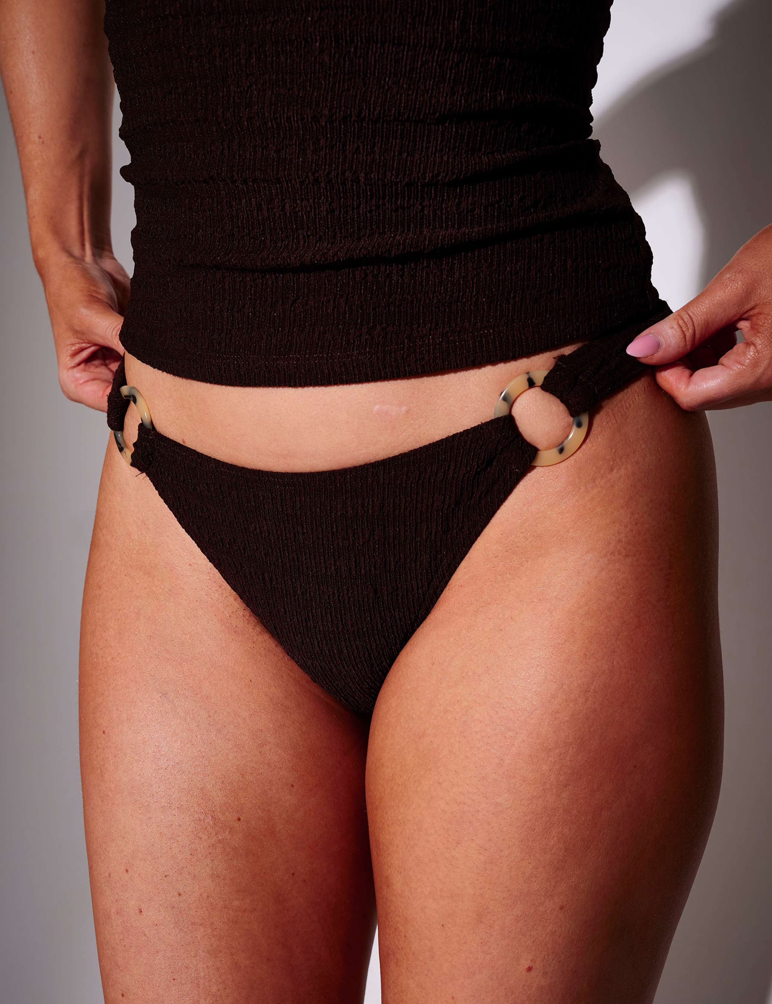 Textured Ring Detail Bikini Bottoms 3 of 4