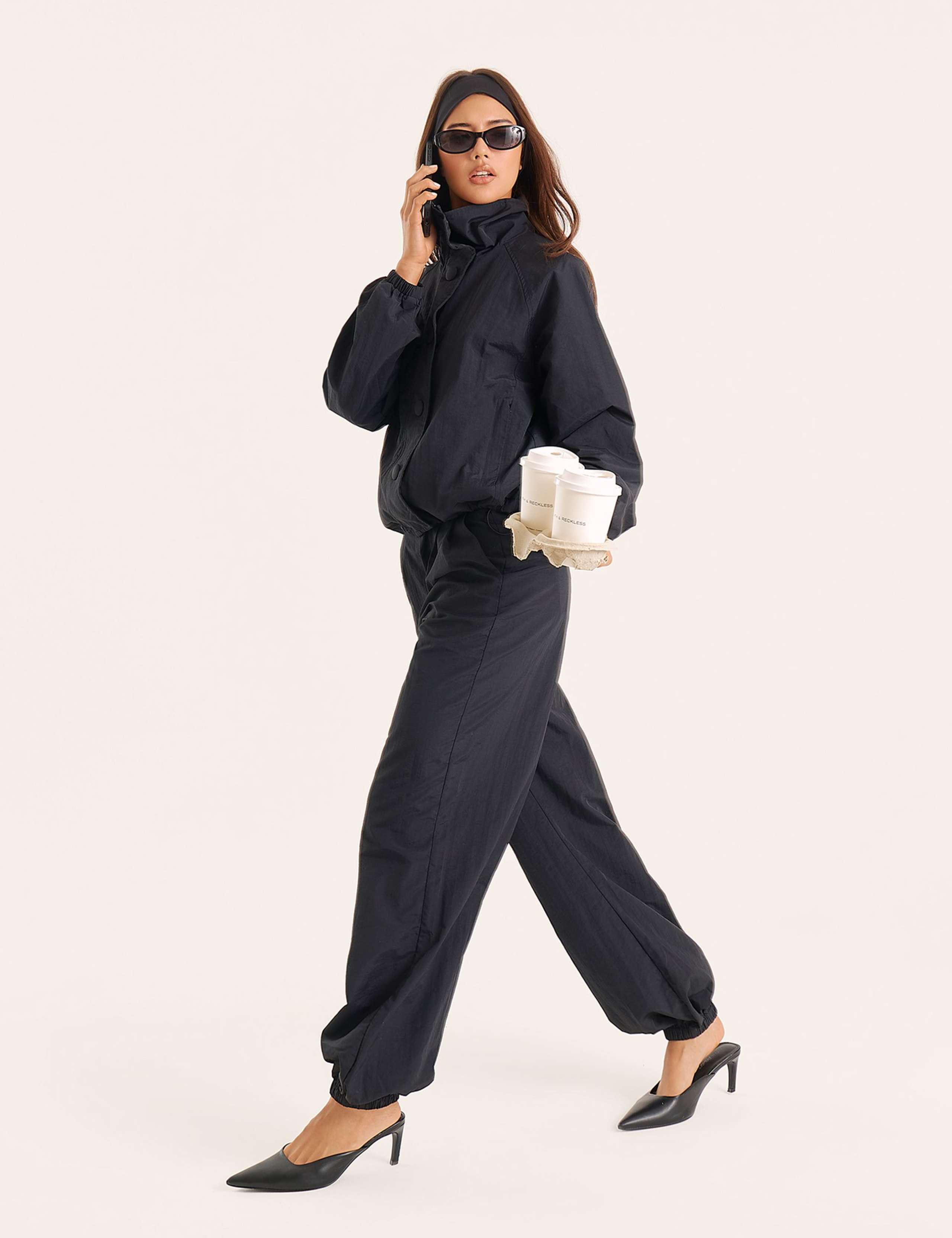 Elasticated Waist Barrel Leg Trousers 3 of 5