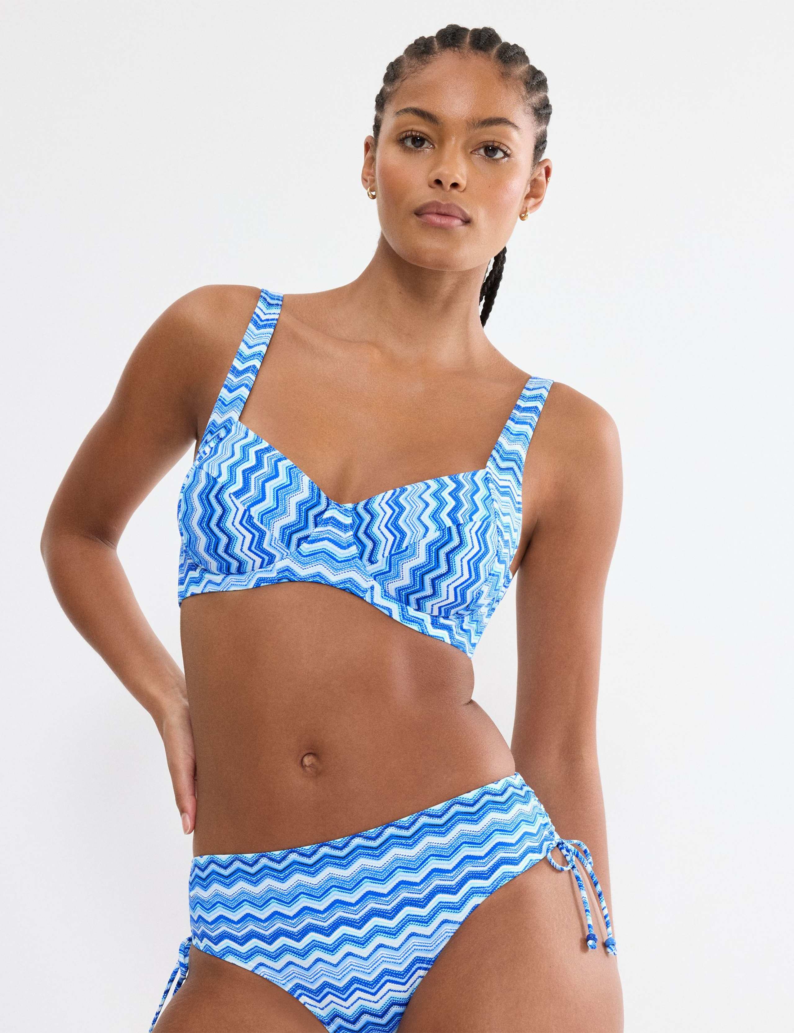 Printed Wired V-Neck Bikini Top (B-F) 1 of 4