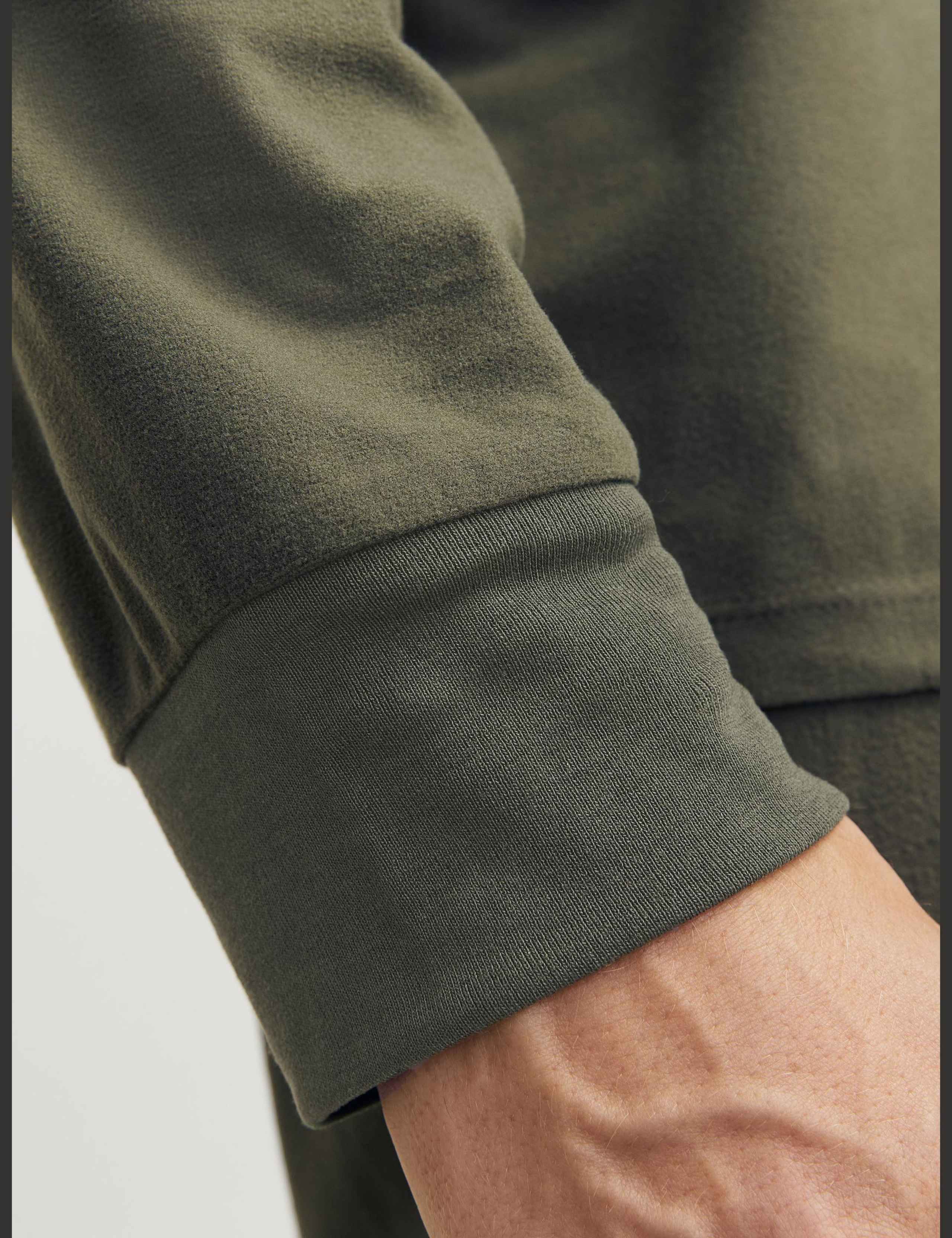 Sweatshirt & Joggers Lounge Set 7 of 7