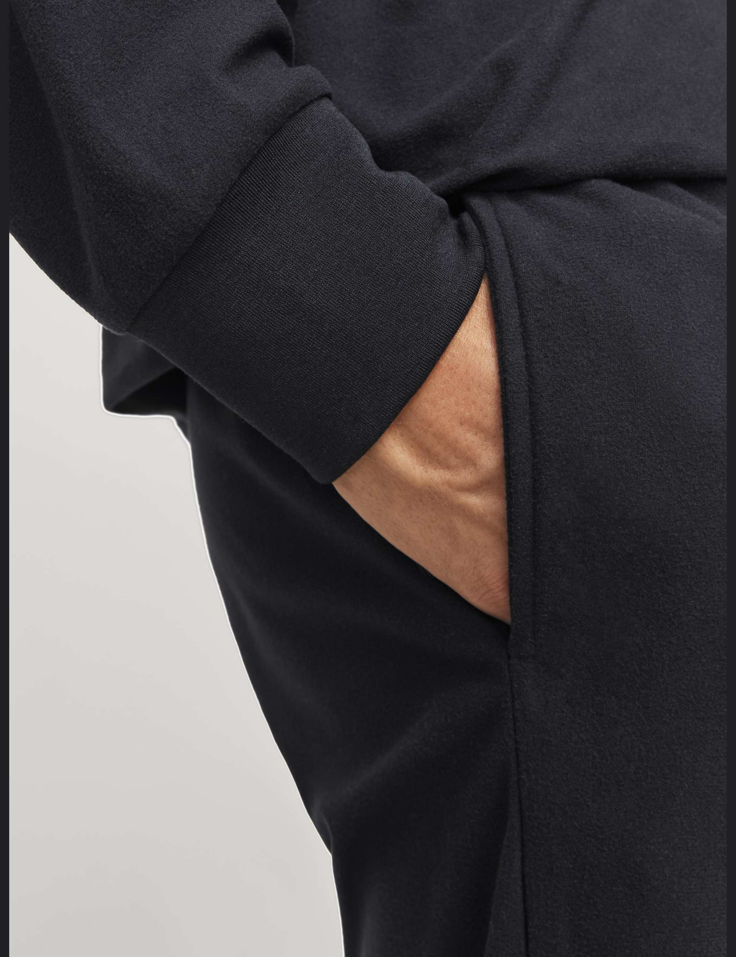Sweatshirt & Joggers Lounge Set 7 of 7