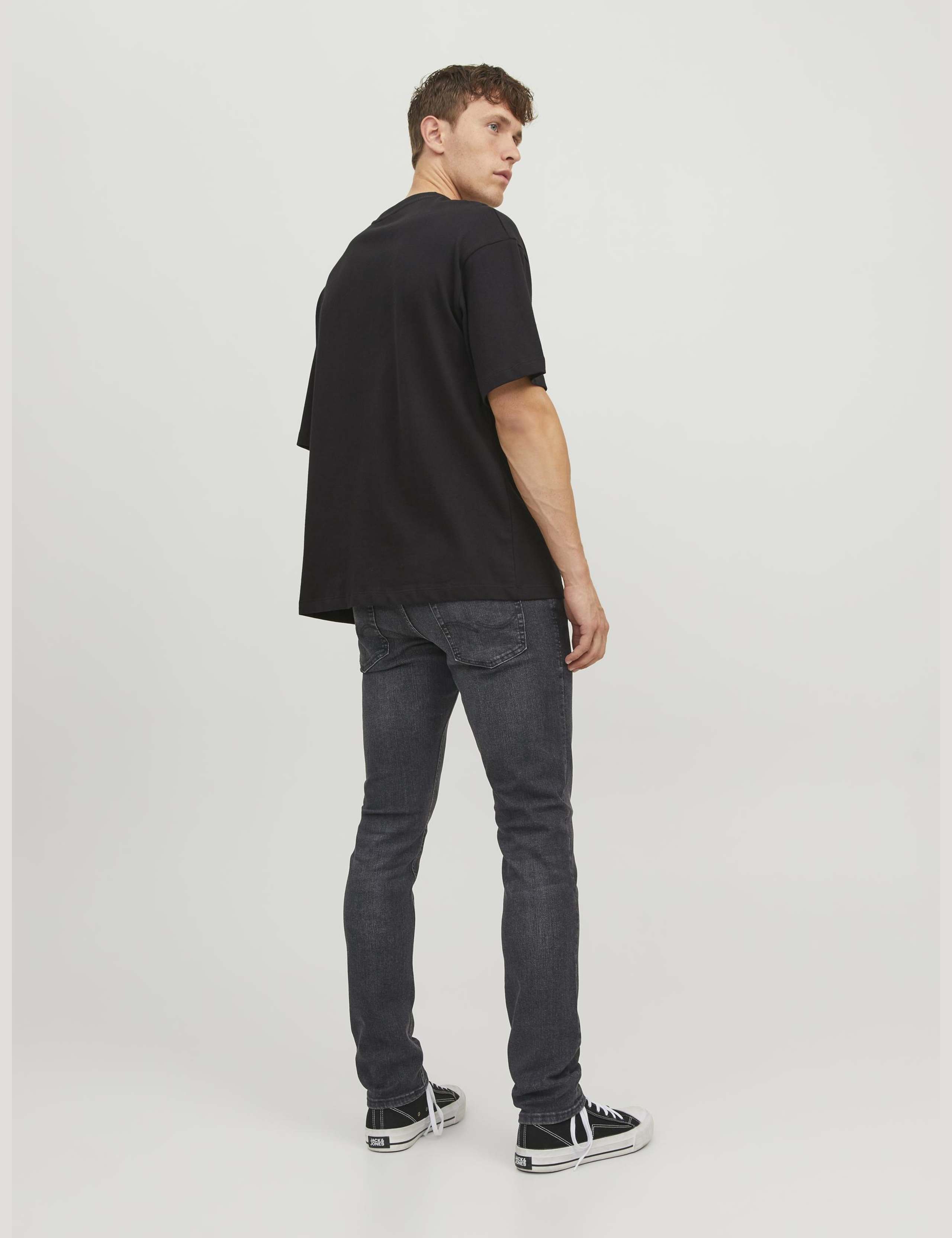 Slim Fit 5 Pocket Jeans 4 of 7