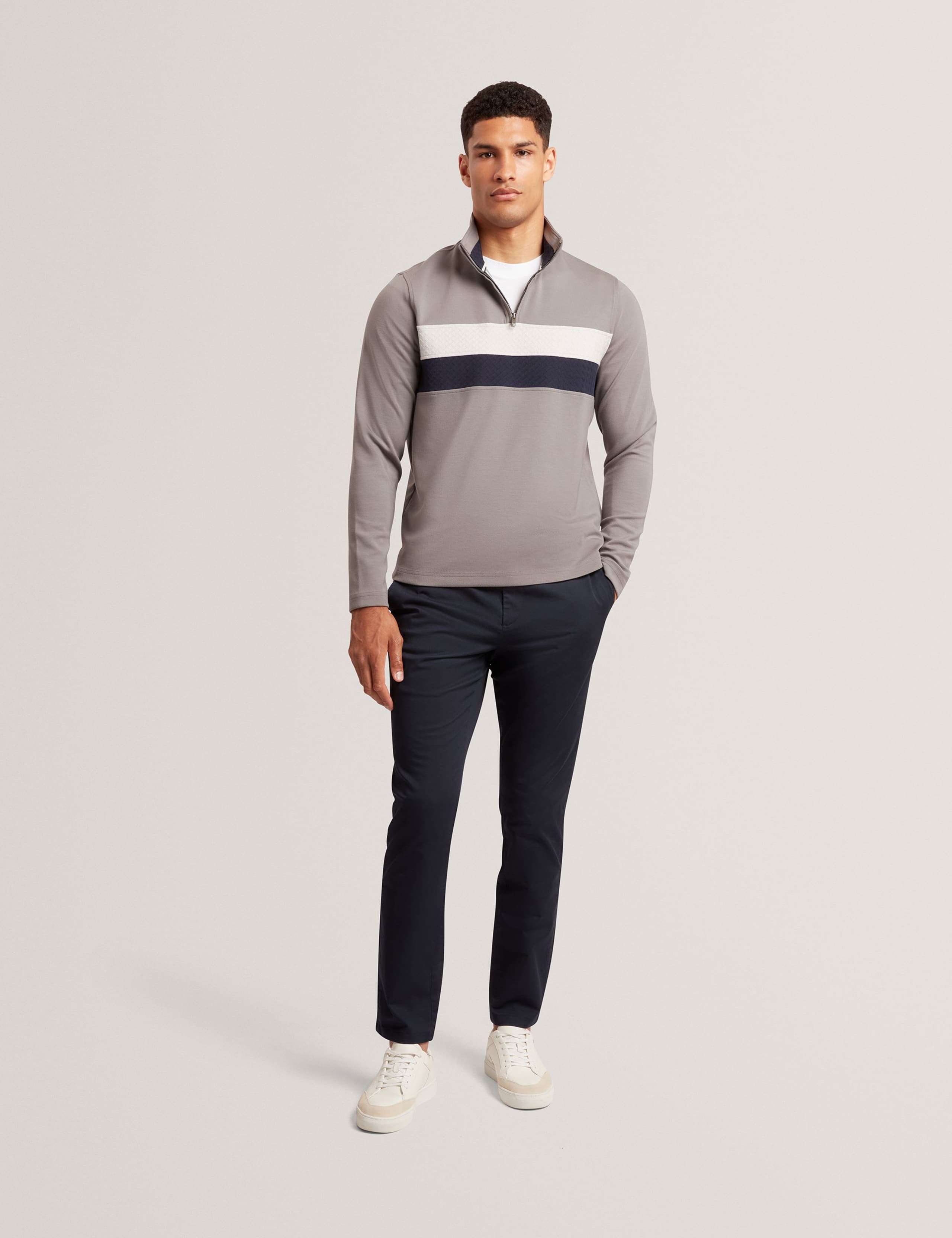 Contrast Panel Half-Zip Top 3 of 4