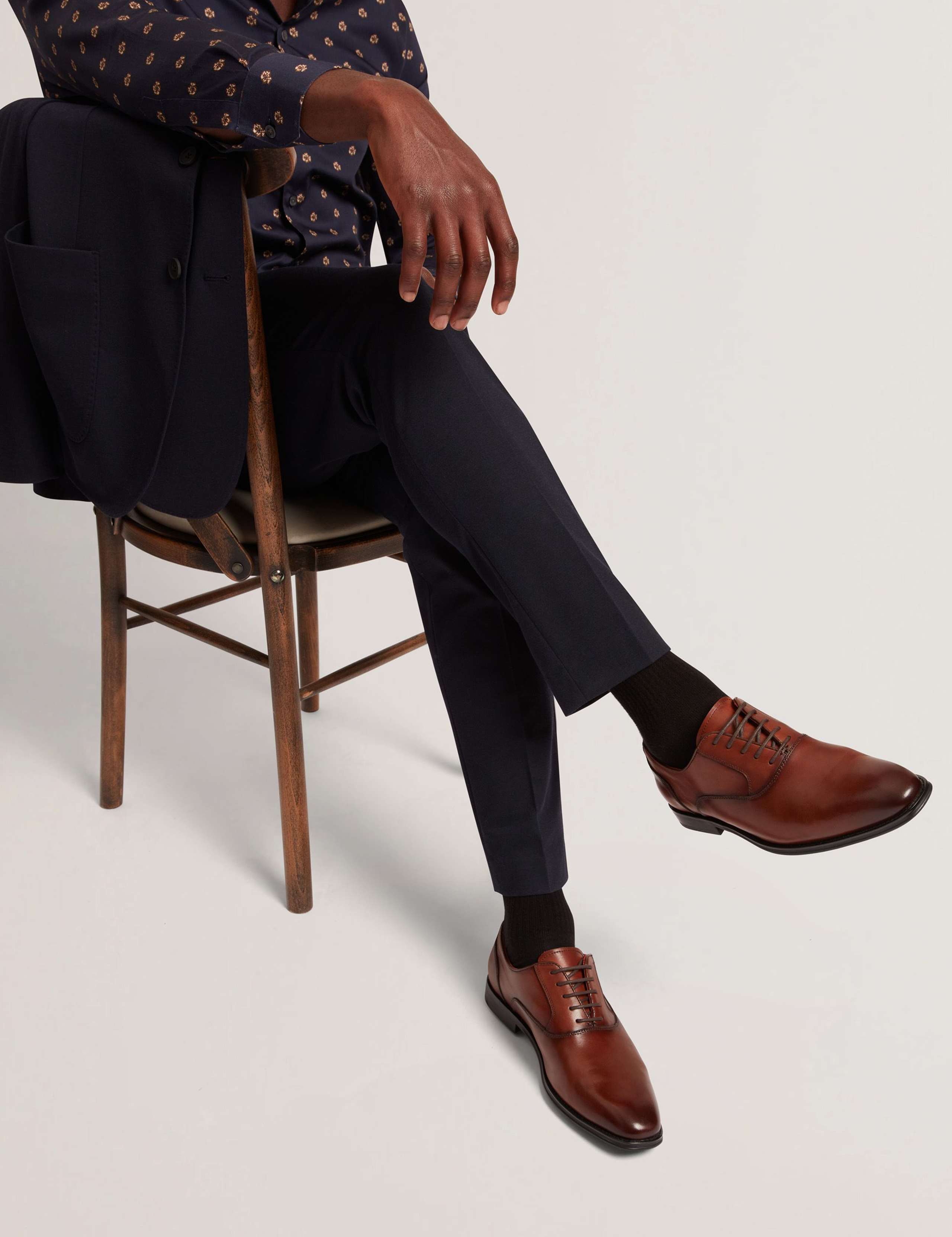 Leather Brogues 3 of 4
