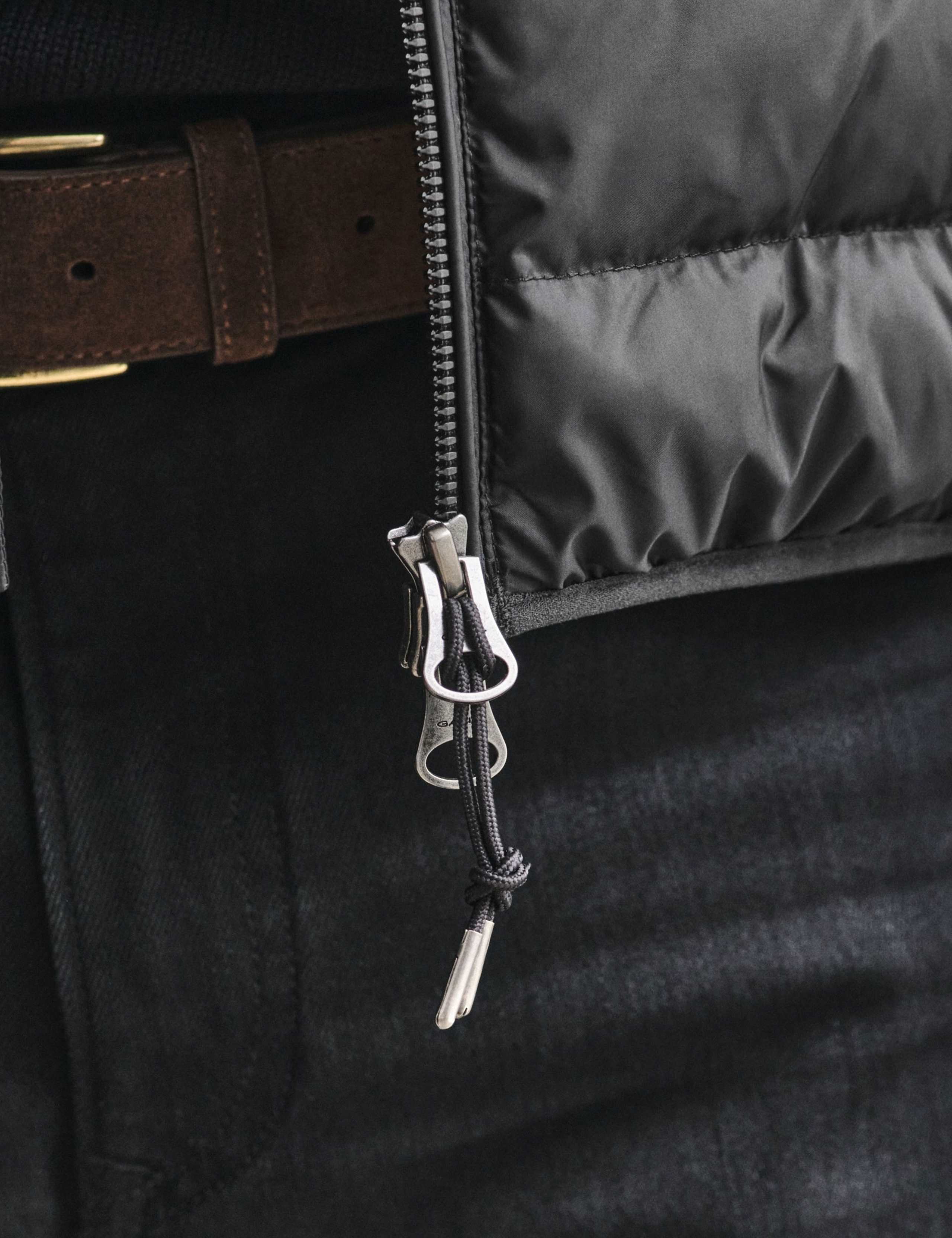 Lightweight Puffer Jacket 9 of 9