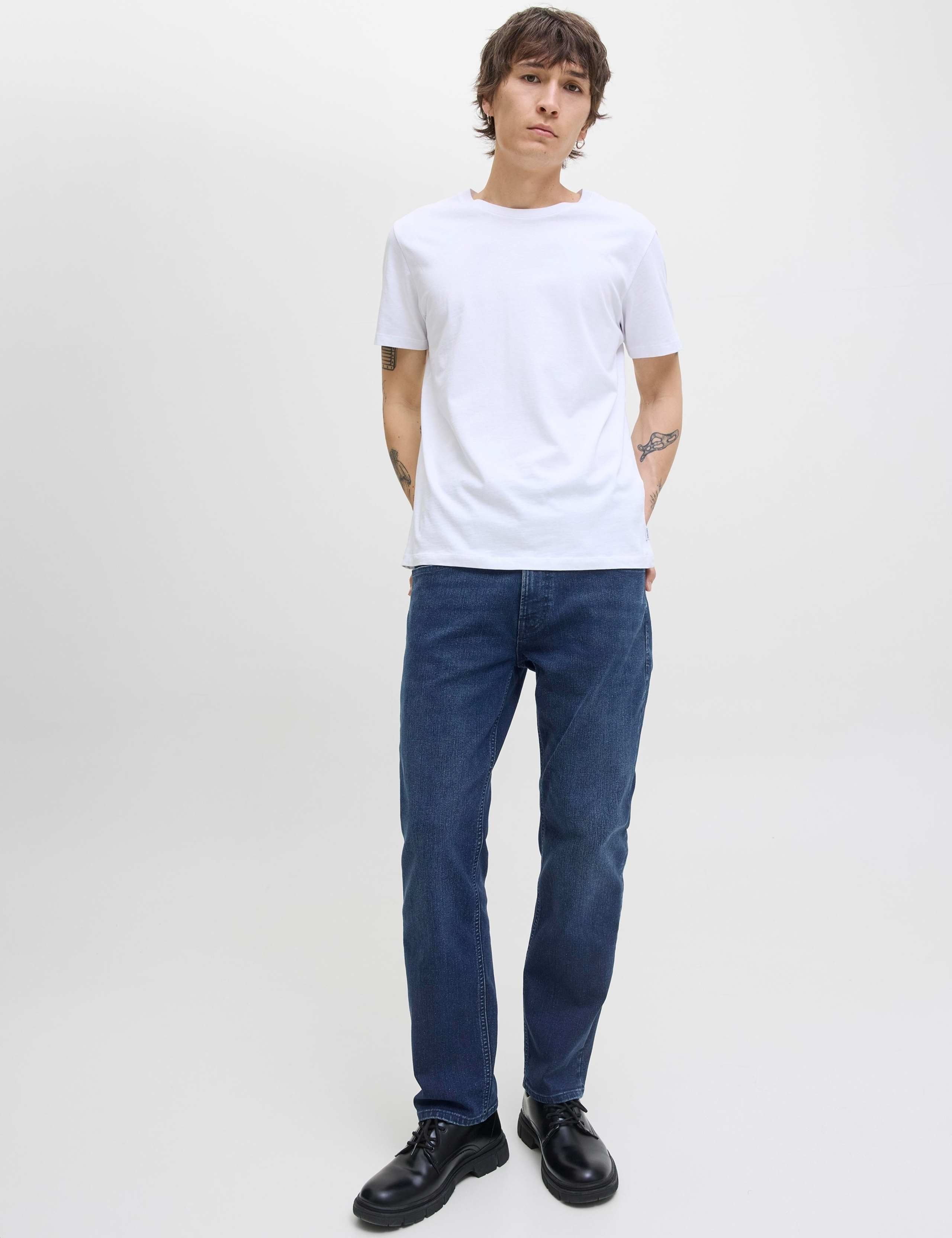 Regular Fit 5 Pocket Stretch Jeans 4 of 7