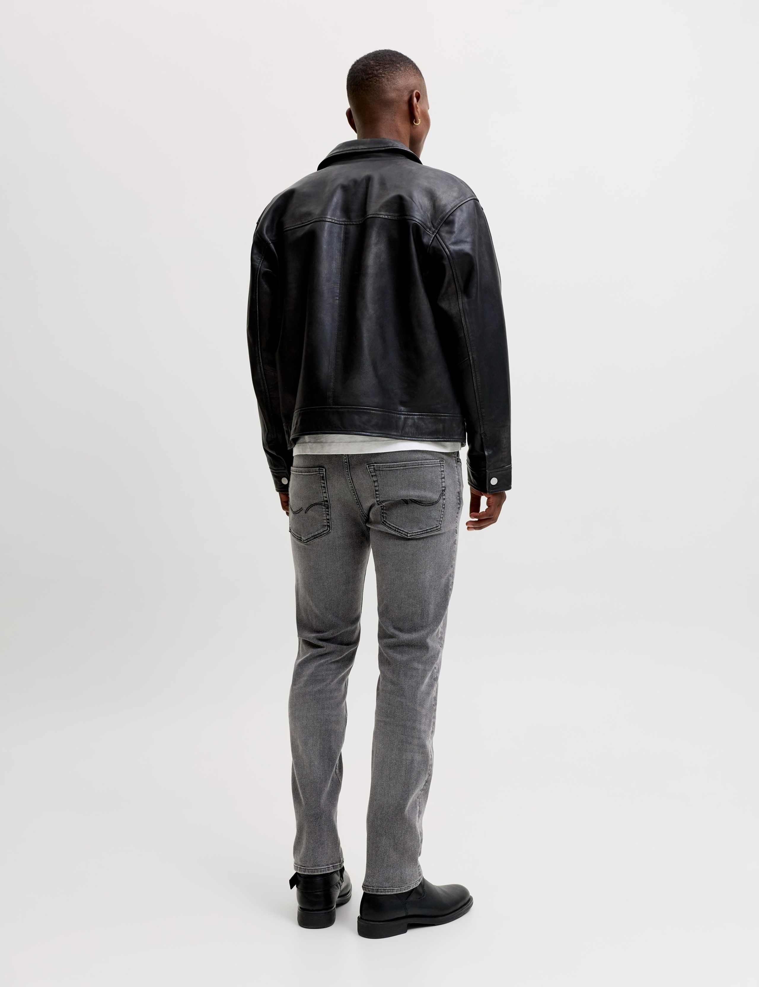 Regular Fit 5 Pocket Stretch Jeans 5 of 7