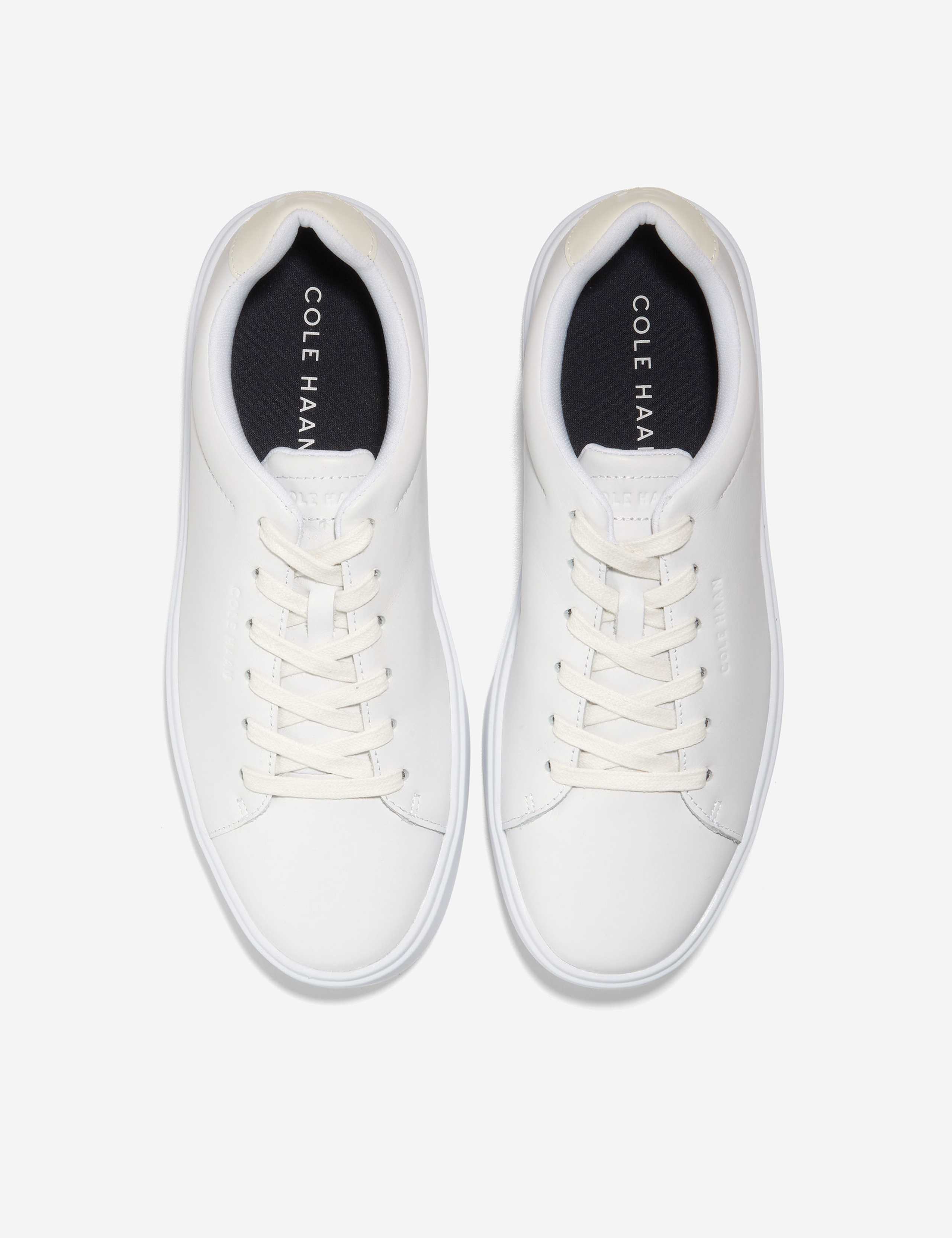 Leather Grand Crosscourt Traveler Lace Up Trainers 3 of 6