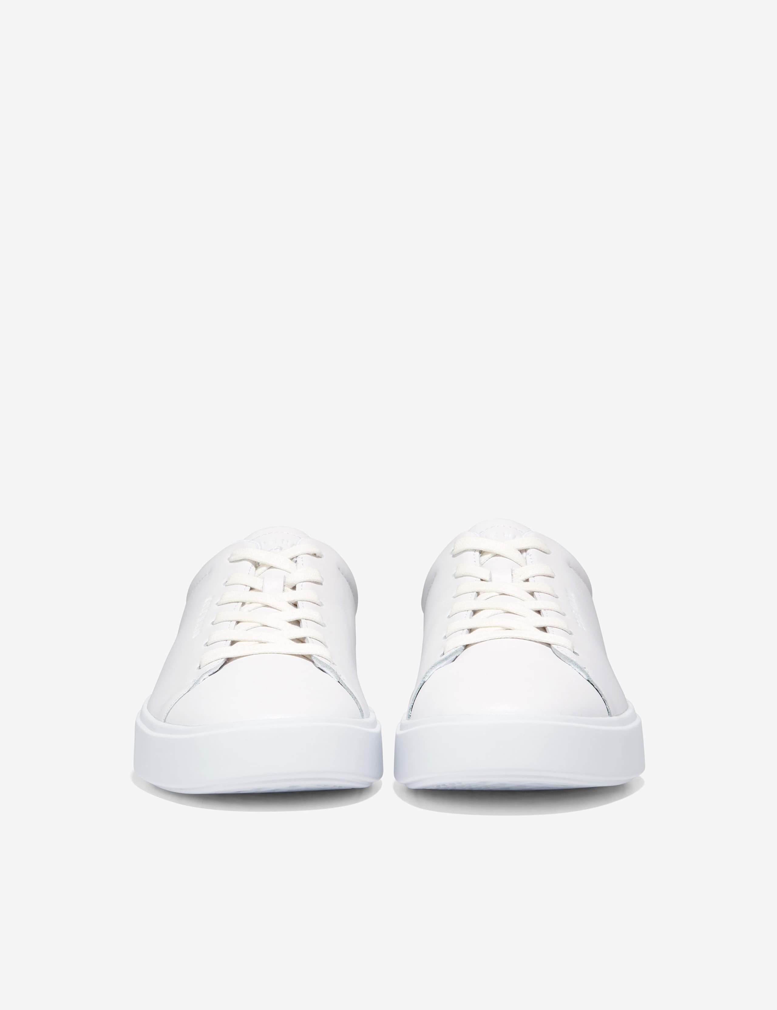 Leather Grand Crosscourt Traveler Lace Up Trainers 4 of 6
