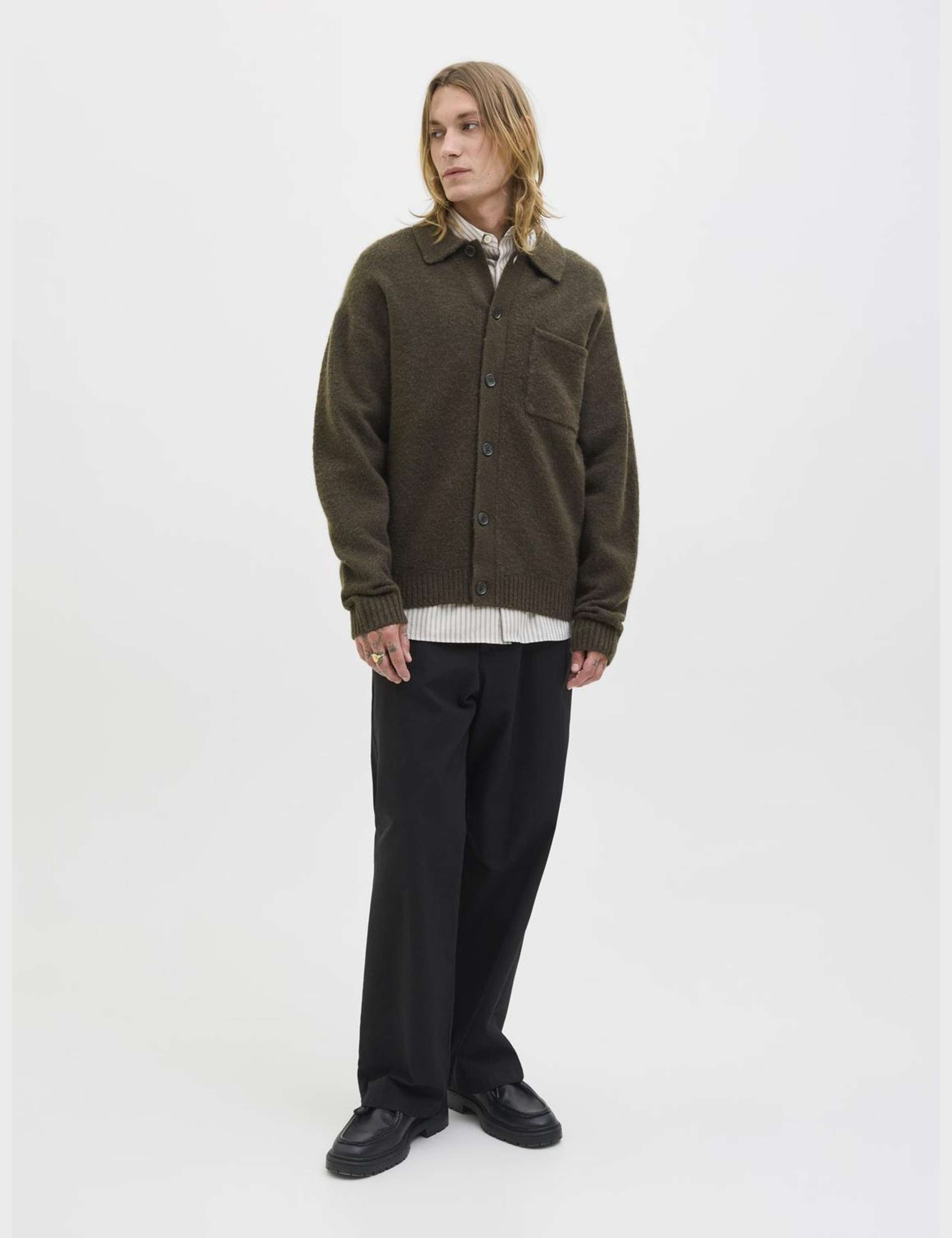 Collared Neck Cardigan with Wool 3 of 5