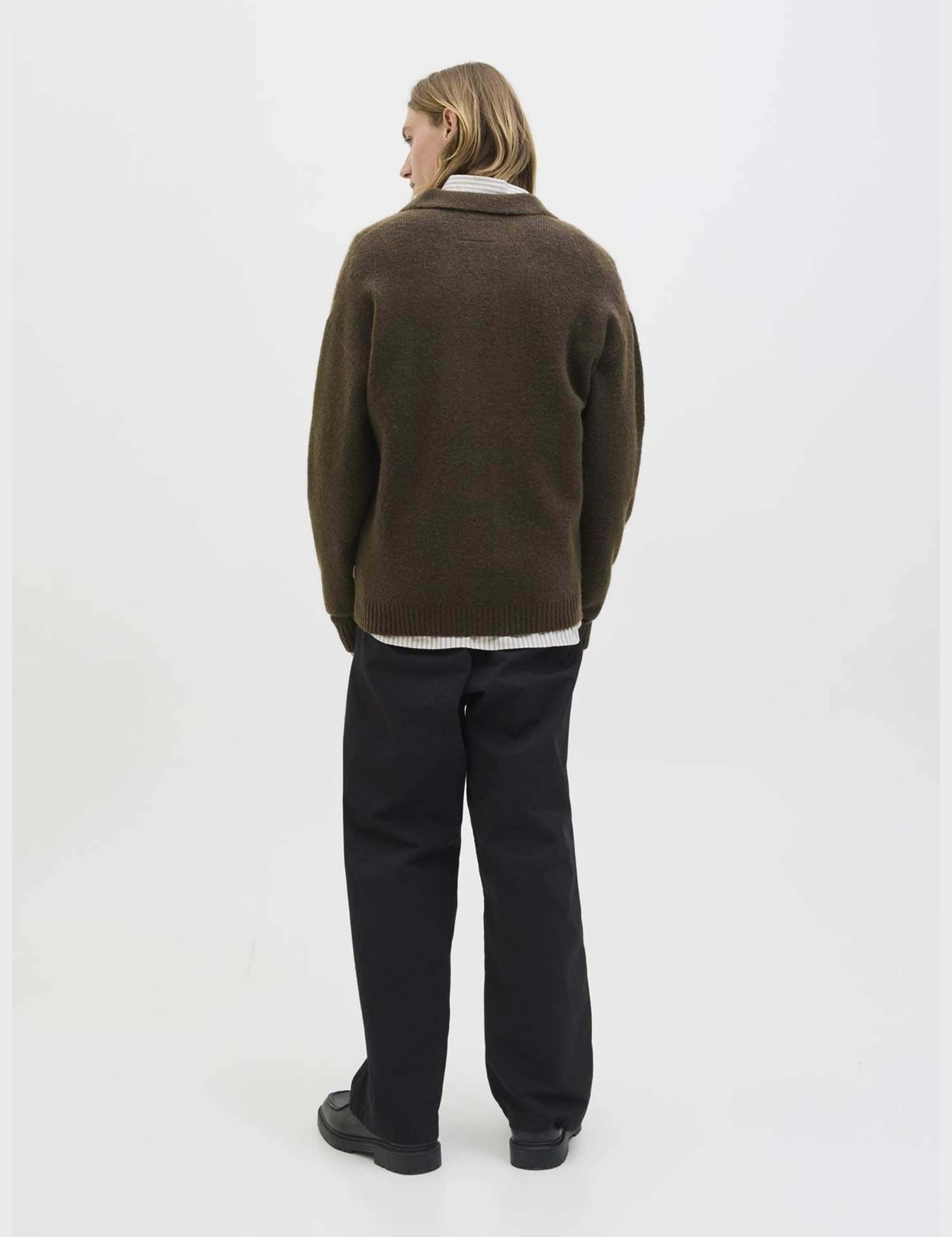 Collared Neck Cardigan with Wool 4 of 5