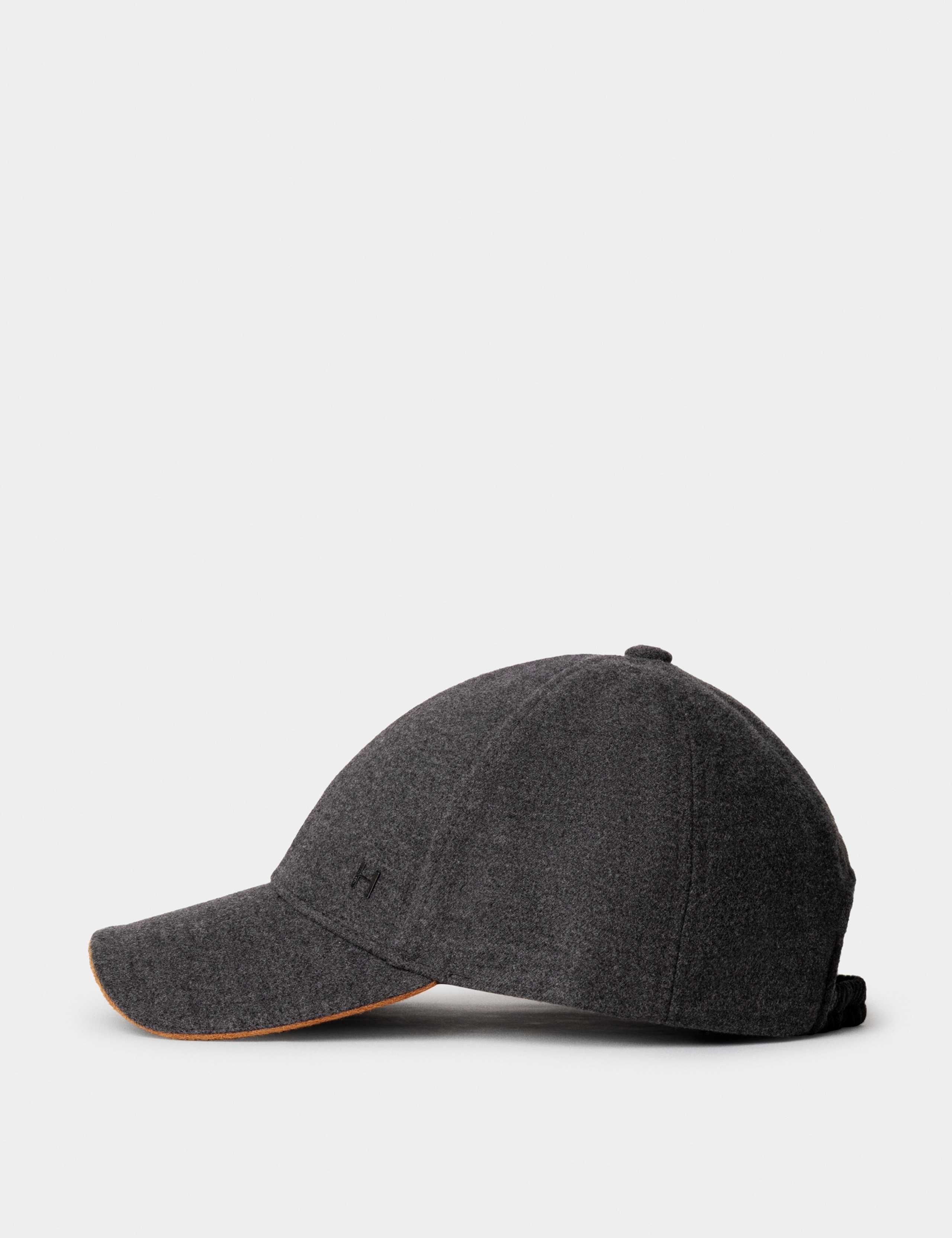 Wool Rich Flannel Cap 3 of 4