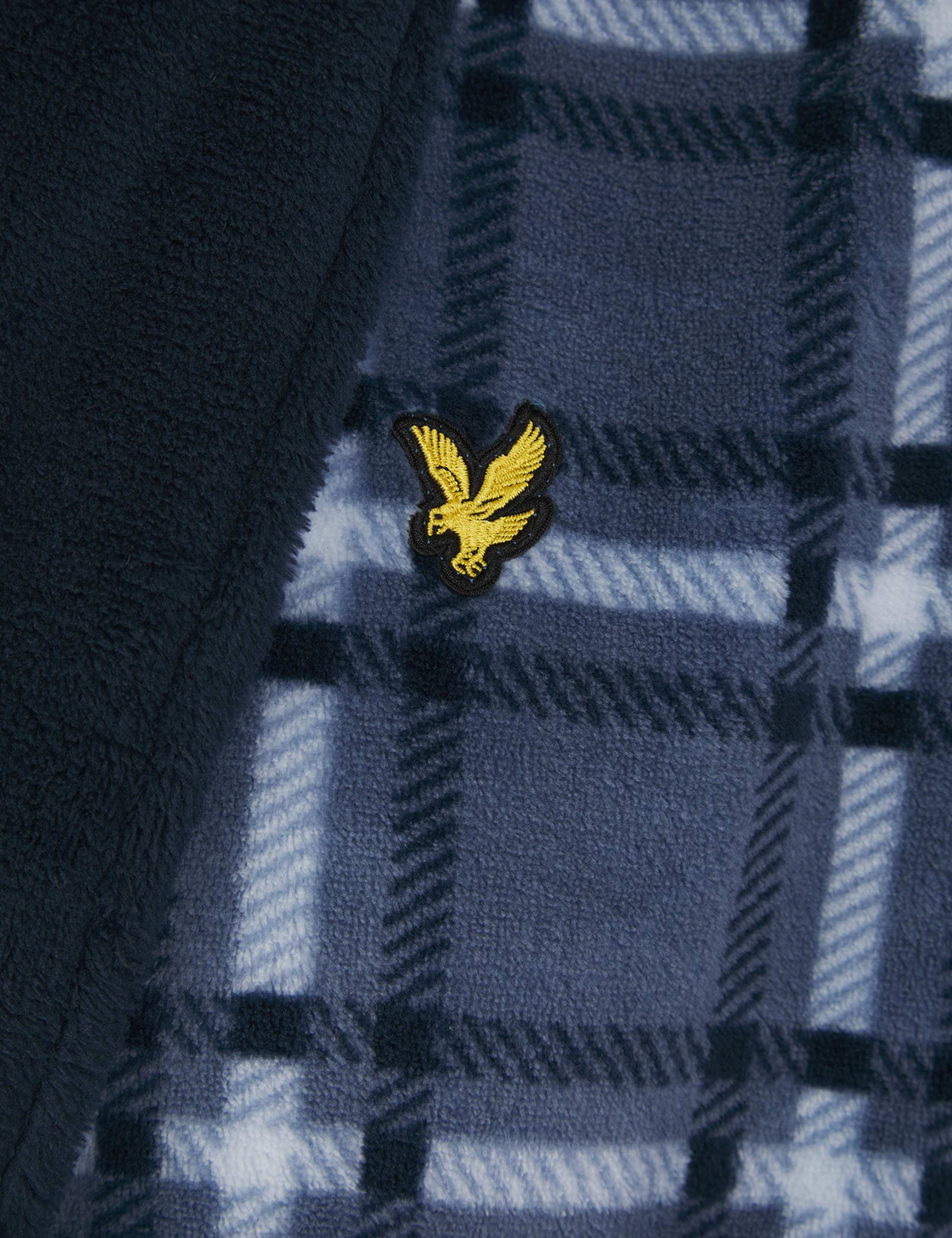 Checked Bathrobe 3 of 4
