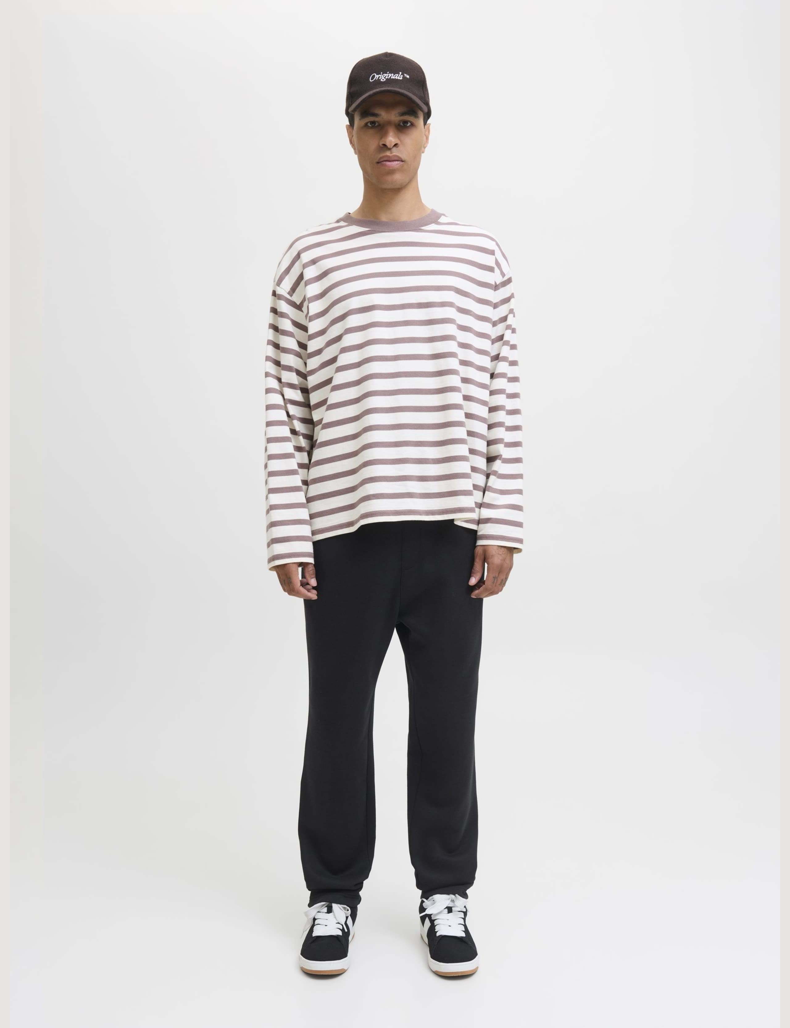 Relaxed Fit Cotton Blend Joggers 3 of 6