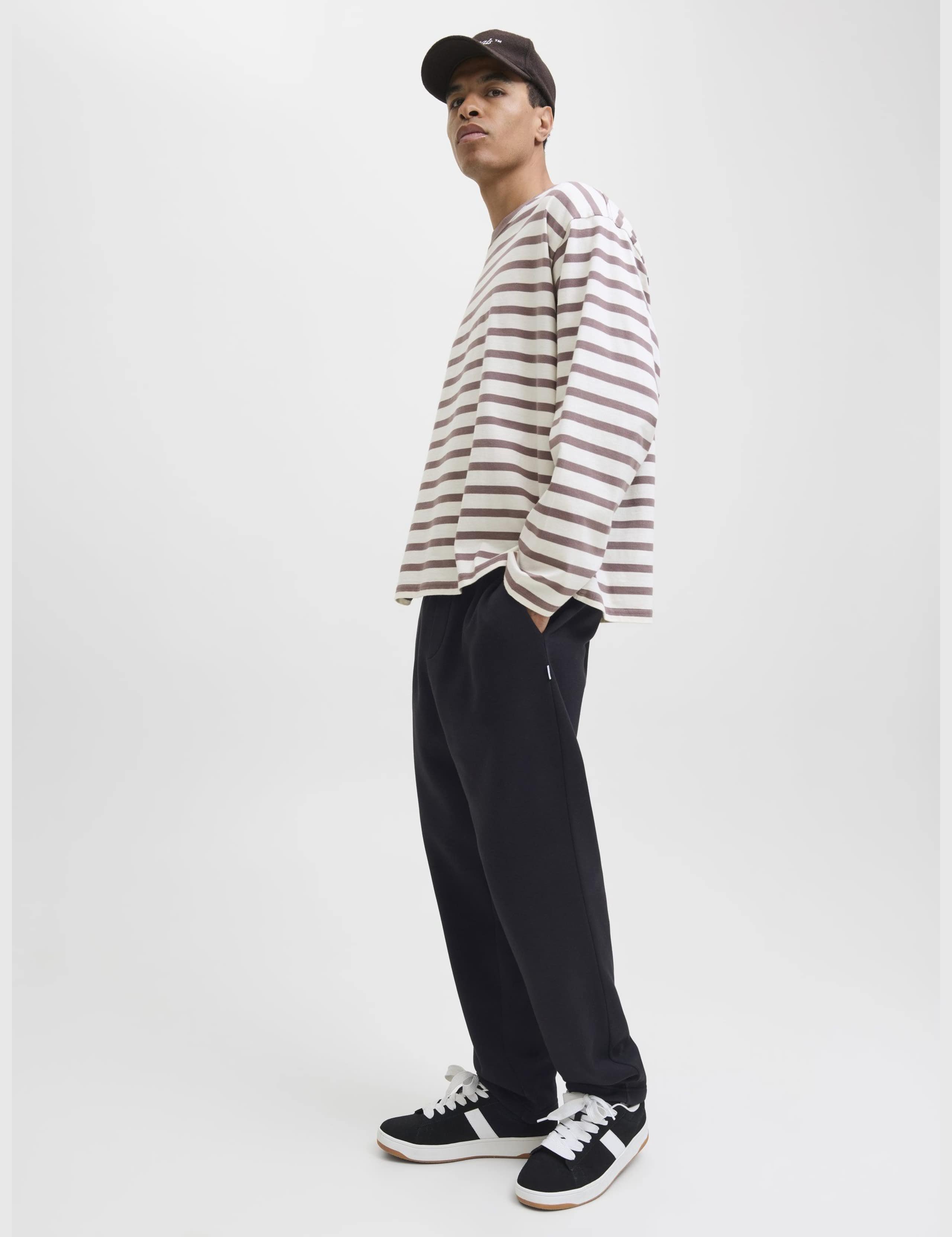 Relaxed Fit Cotton Blend Joggers 4 of 6