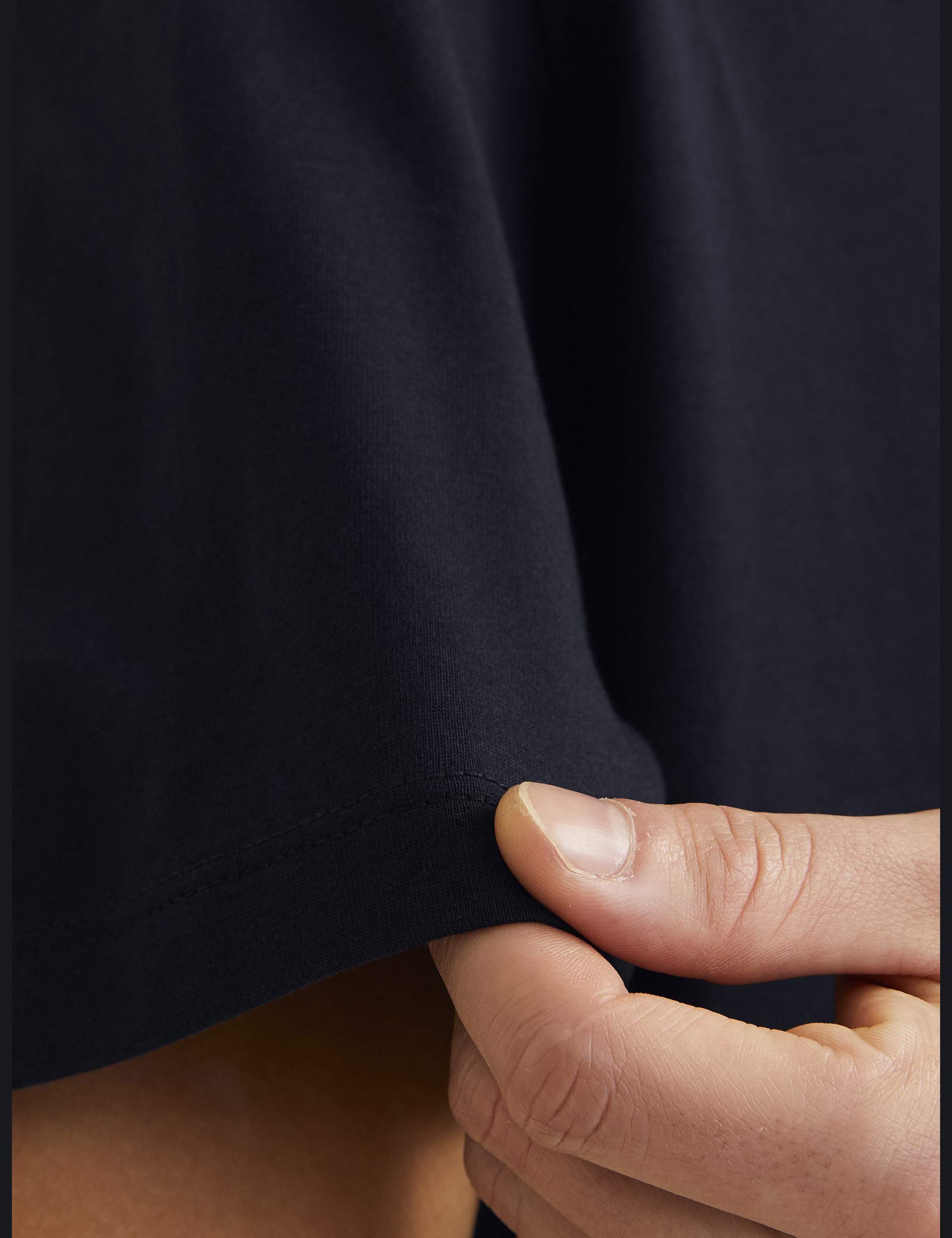 Pure Cotton Crew Neck Logo Graphic T-Shirt 8 of 8