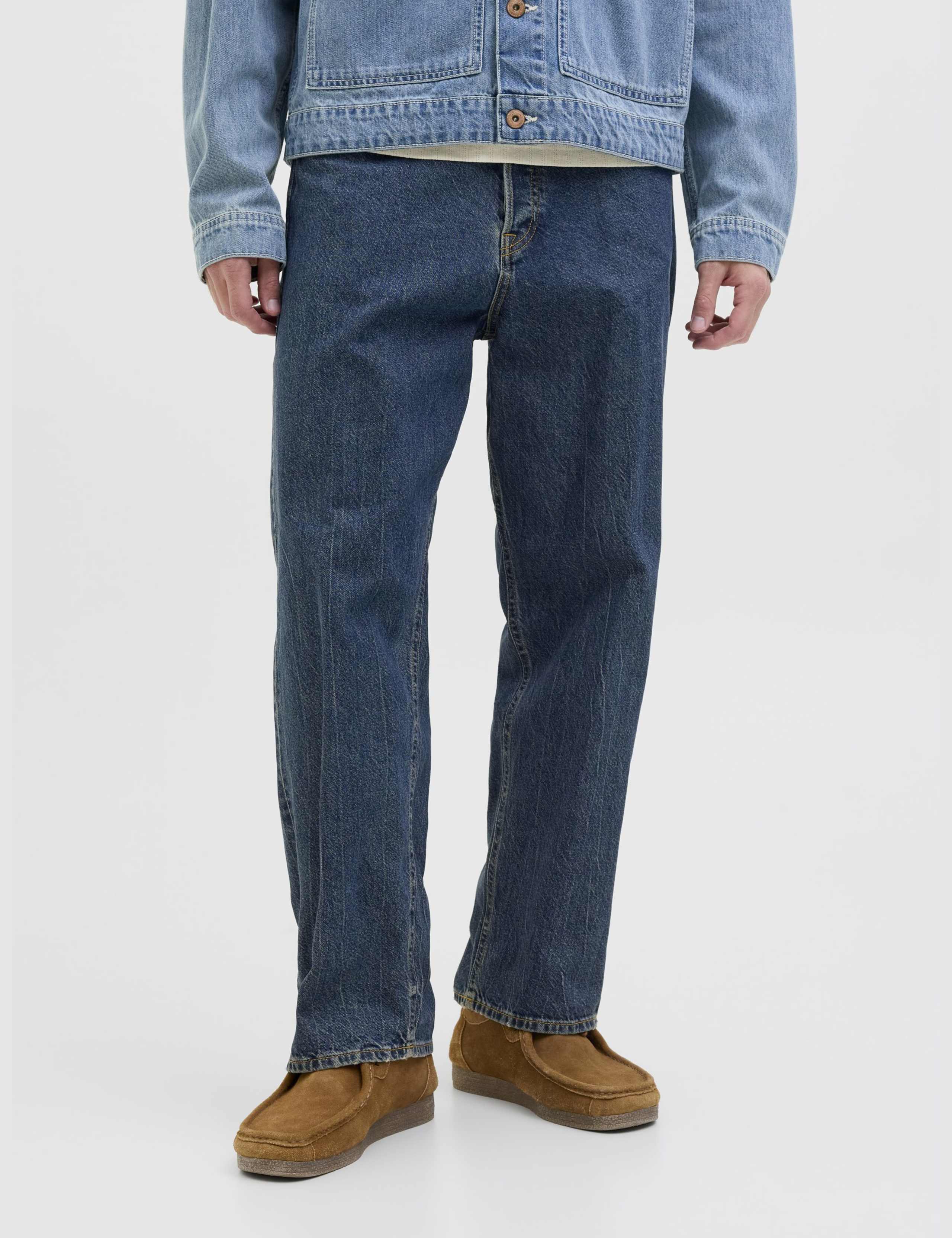 Loose Fit Jeans 4 of 9